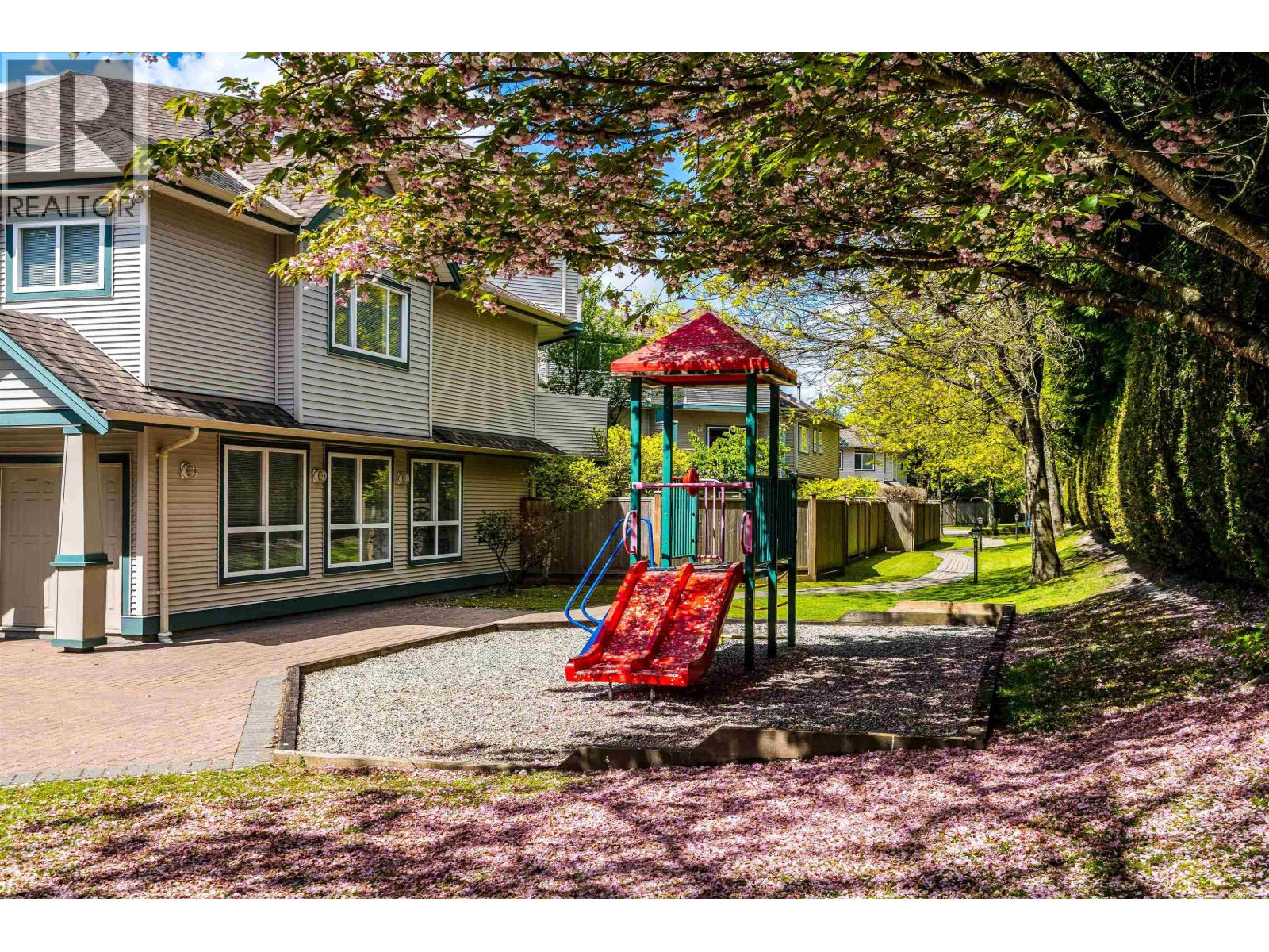 Photo 35 of 25 10411 Hall Avenue, Richmond BC