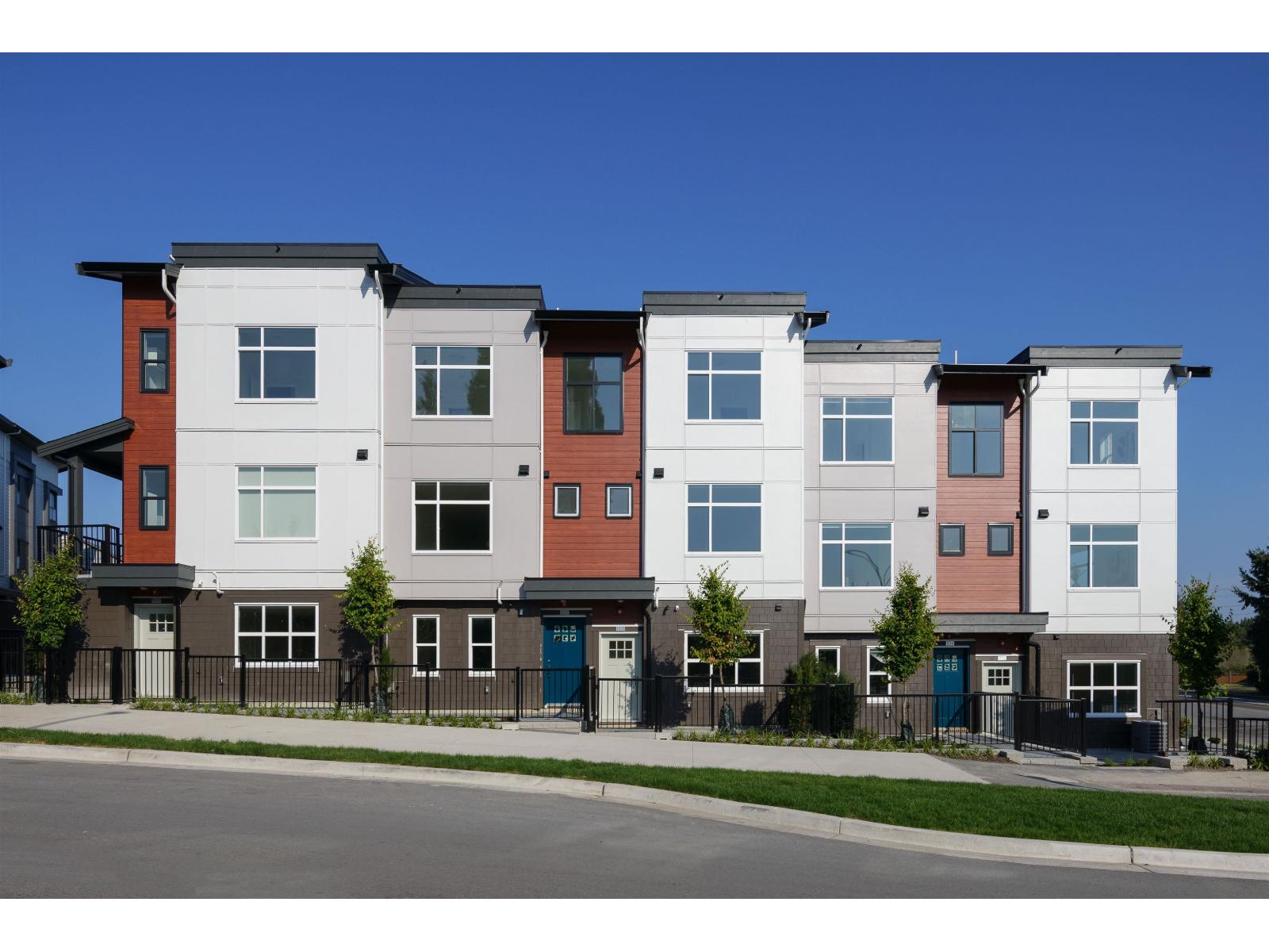 Photo 18 of 108 5330 198 Street, Langley BC
