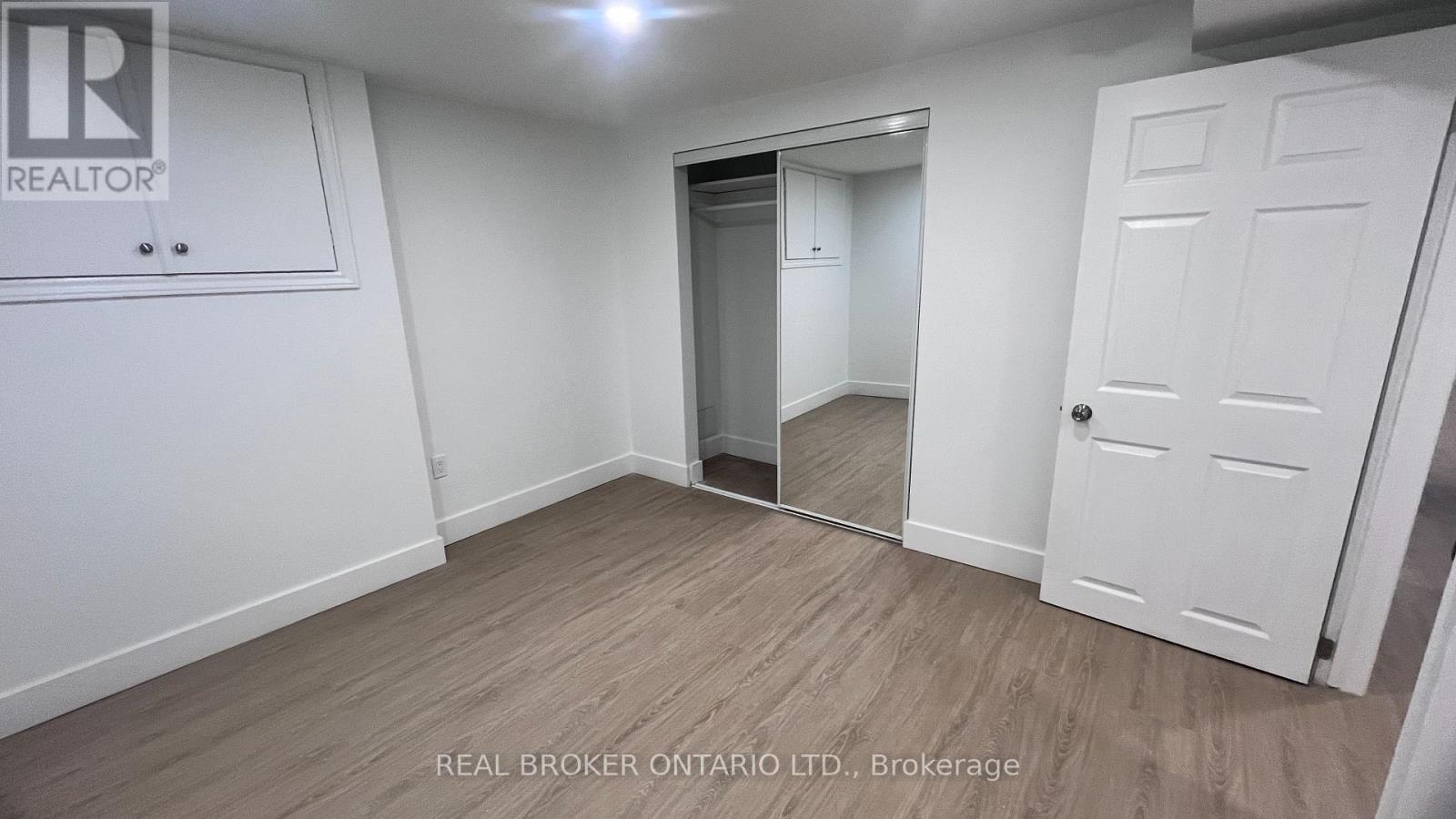 Photo 15 of 8 Rainsford Road, Markham ON