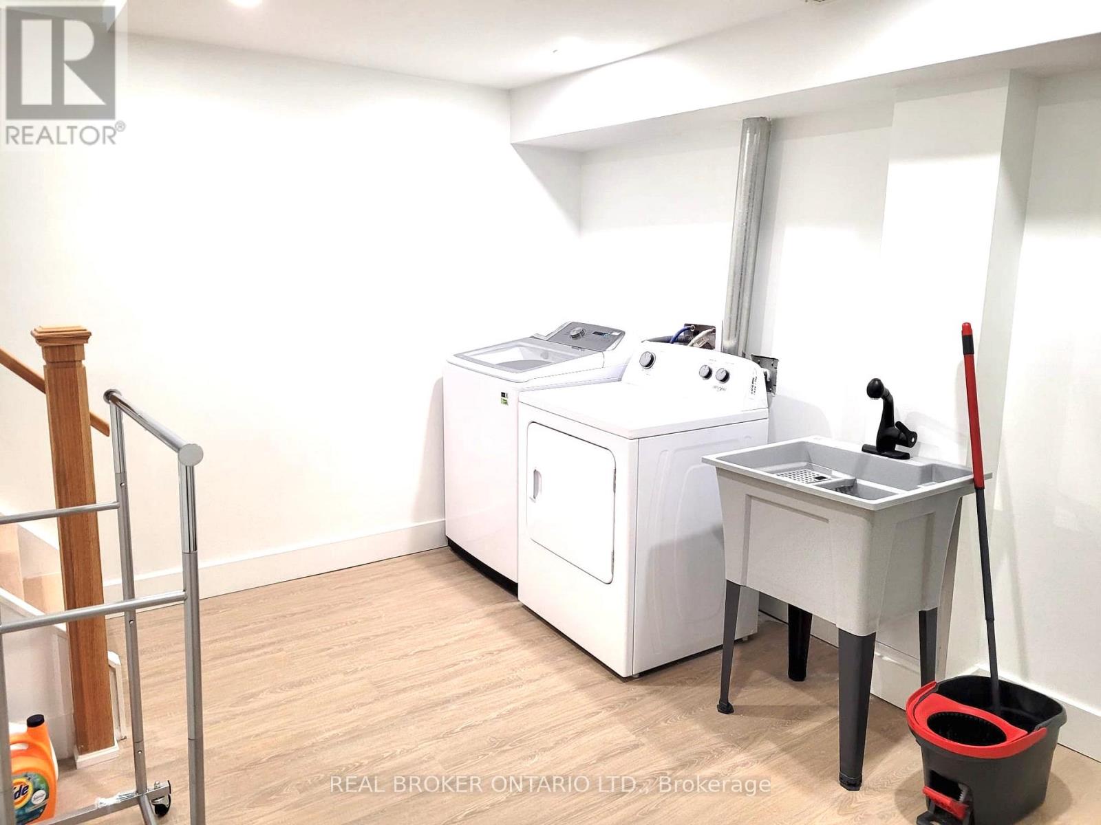 Photo 16 of 8 Rainsford Road, Markham ON