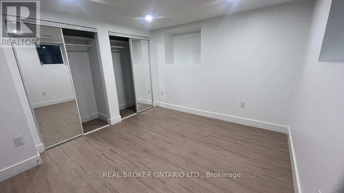 Photo 10 of 8 Rainsford Road, Markham ON