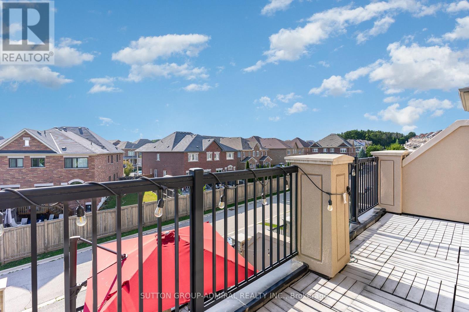 Photo 24 of 32 Grand Trunk Avenue, Vaughan ON