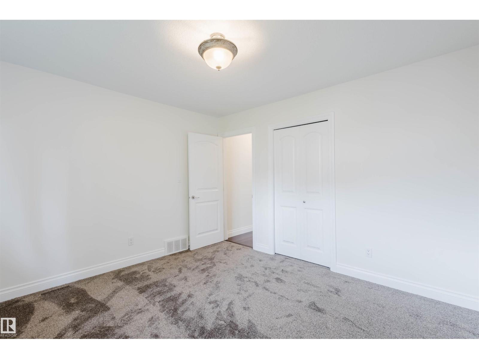 Photo 23 of 1515 69 St Sw, Edmonton AB