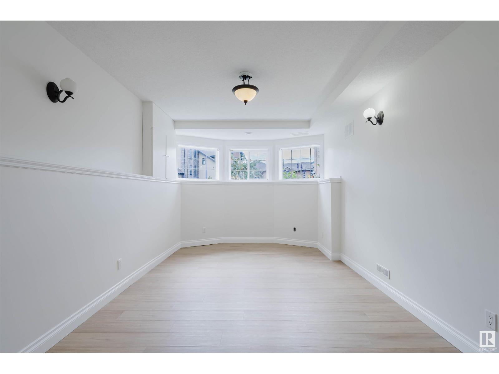 Photo 33 of 1515 69 St Sw, Edmonton AB