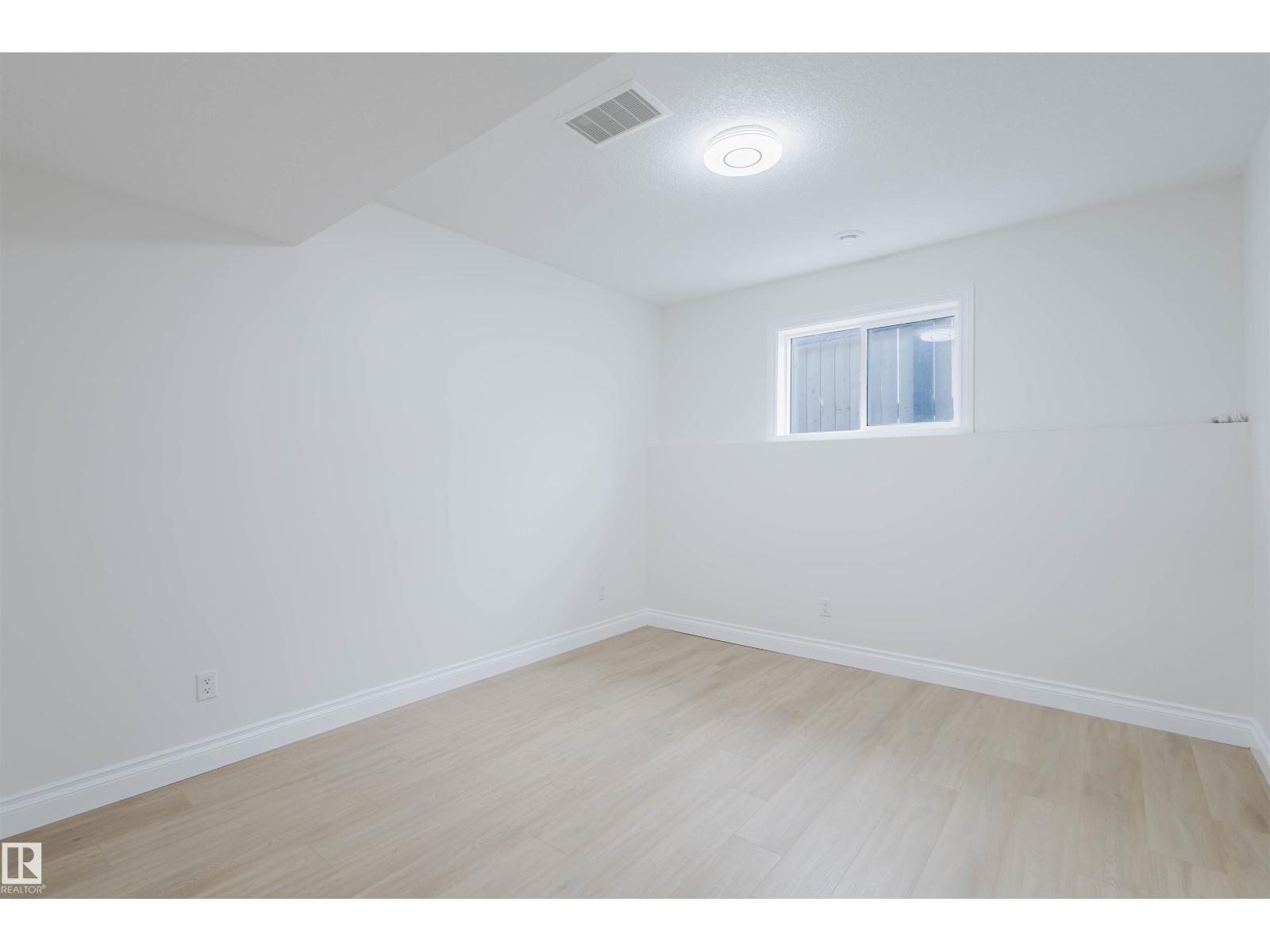 Photo 42 of 1515 69 St Sw, Edmonton AB