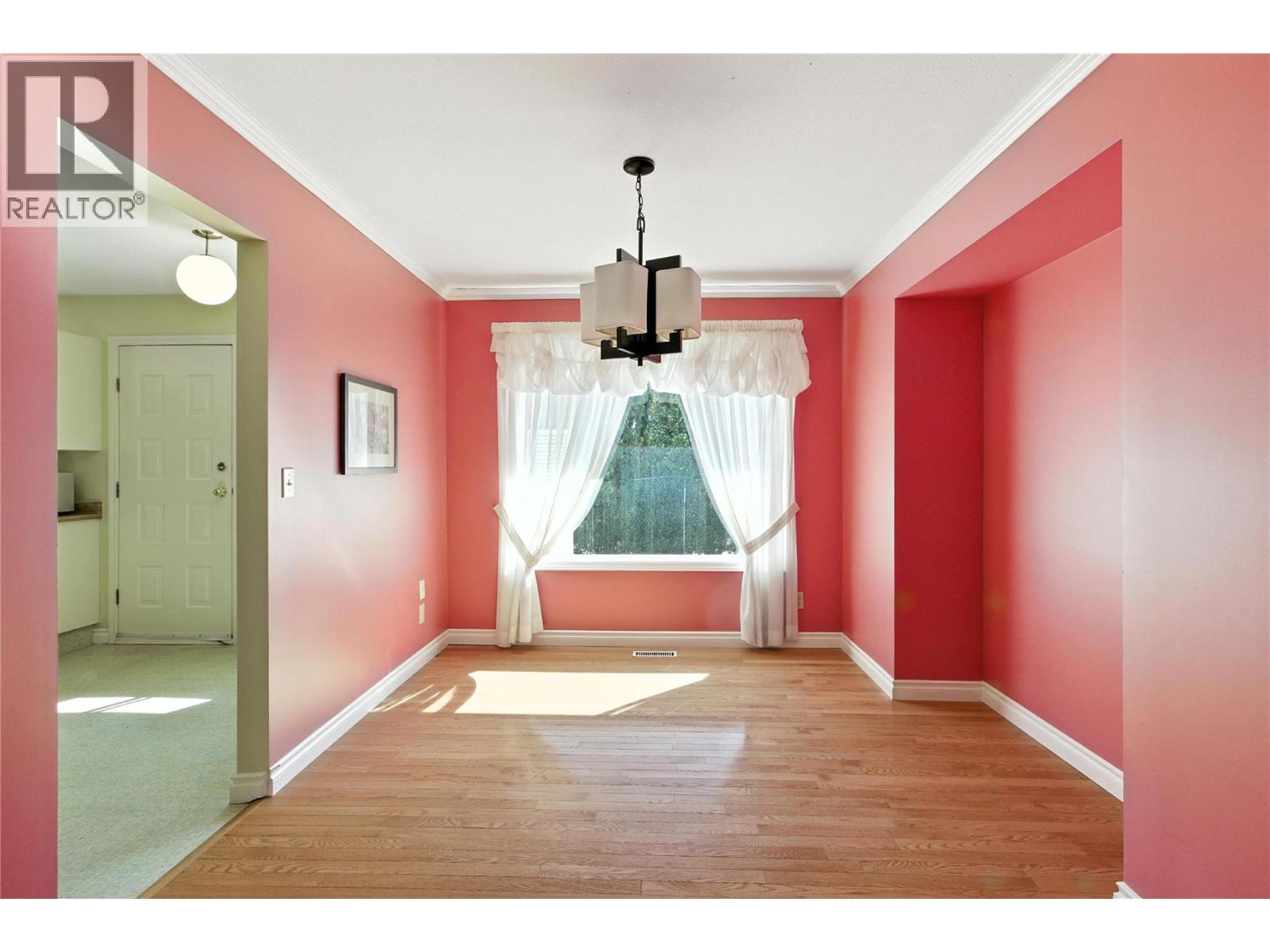 Photo 12 of 256 Valleyview Place, Kamloops BC