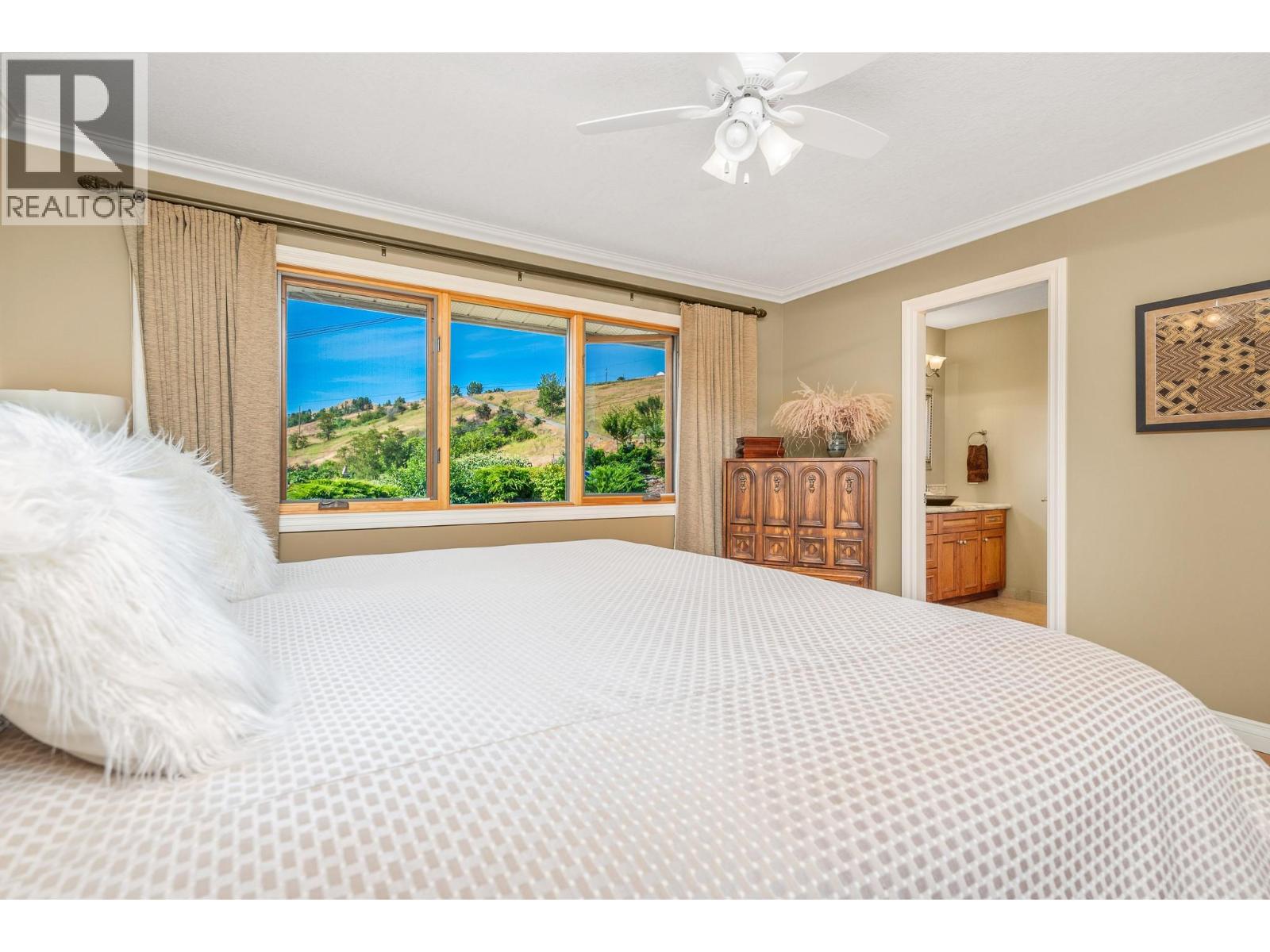 Photo 18 of 7850 Old Kamloops Road, Vernon BC