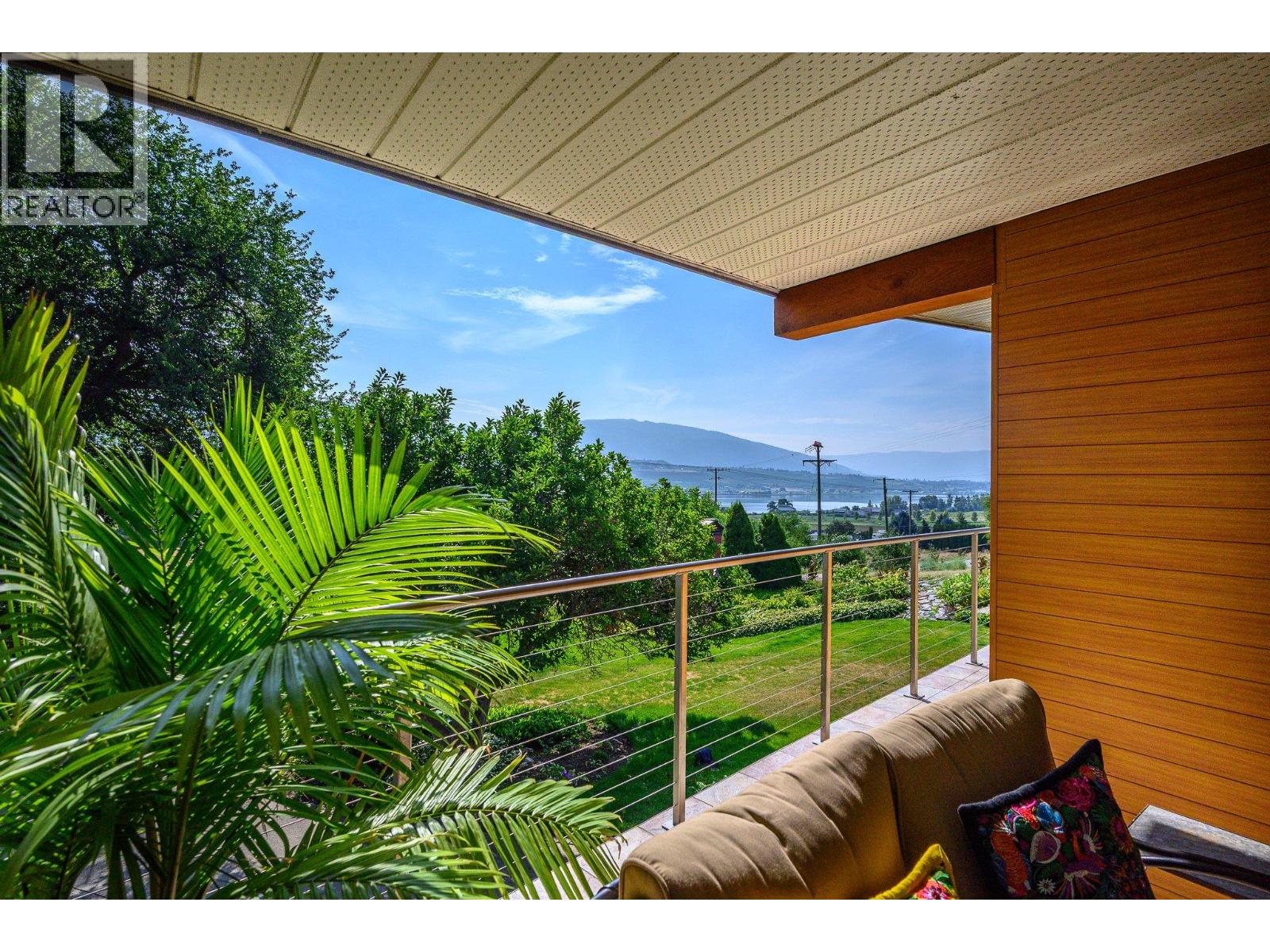 Photo 4 of 7850 Old Kamloops Road, Vernon BC