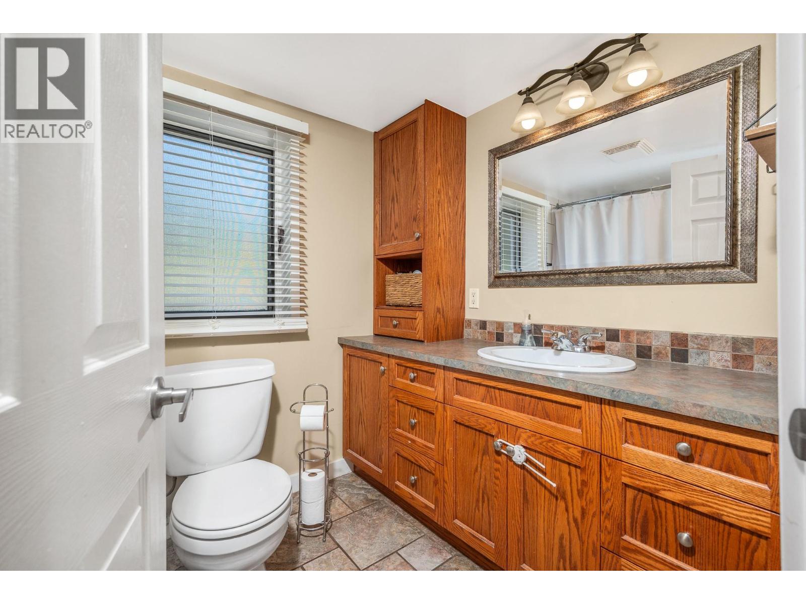 Photo 10 of 7850 Old Kamloops Road, Vernon BC