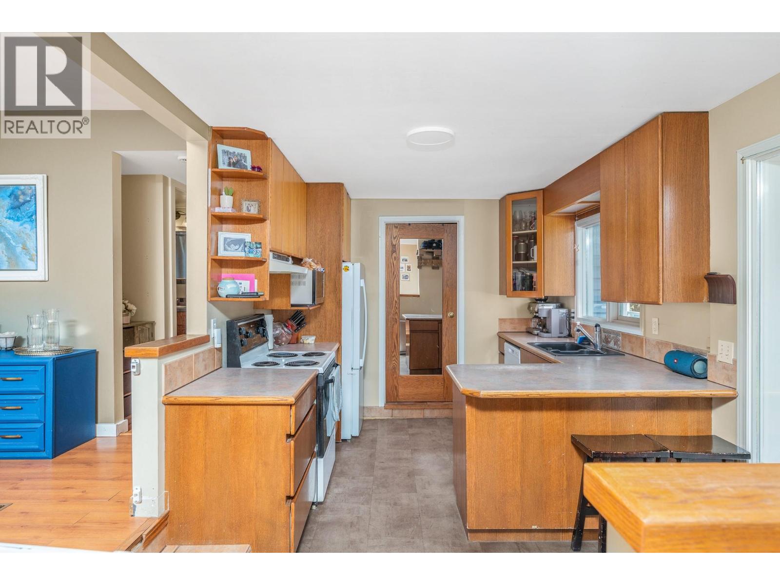 Photo 9 of 7850 Old Kamloops Road, Vernon BC