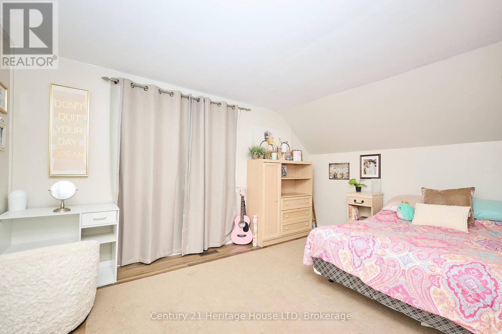 Photo 21 of 349 Bassett Avenue, Fort Erie ON