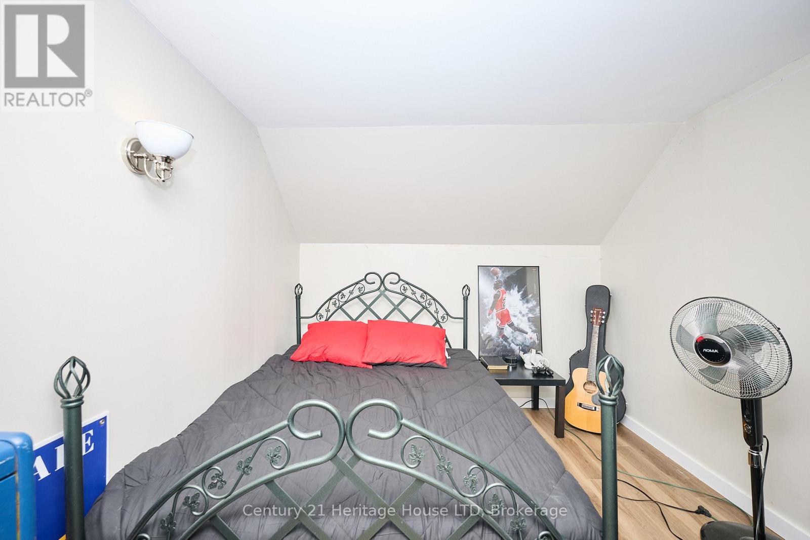 Photo 22 of 349 Bassett Avenue, Fort Erie ON