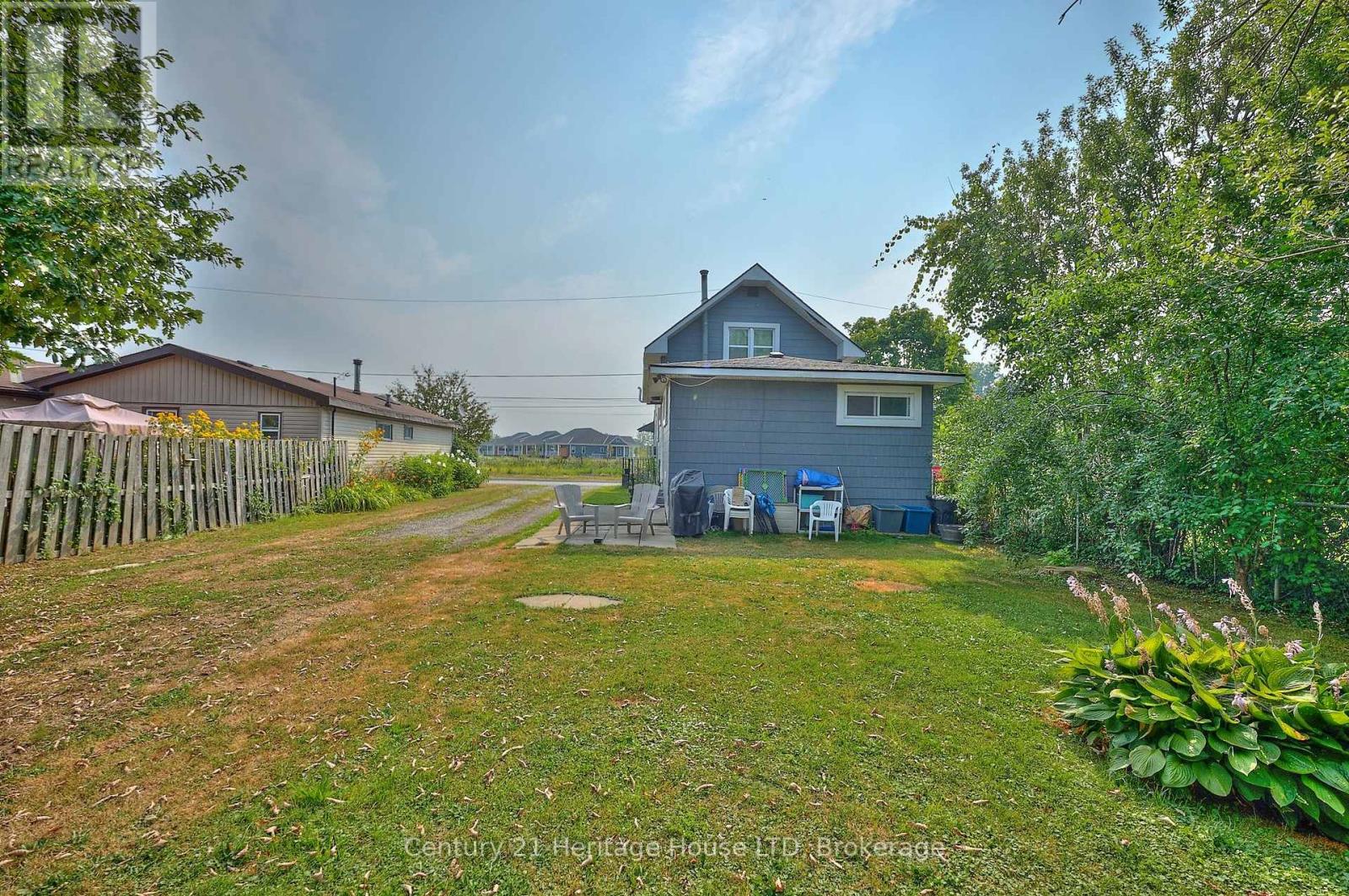 Photo 24 of 349 Bassett Avenue, Fort Erie ON