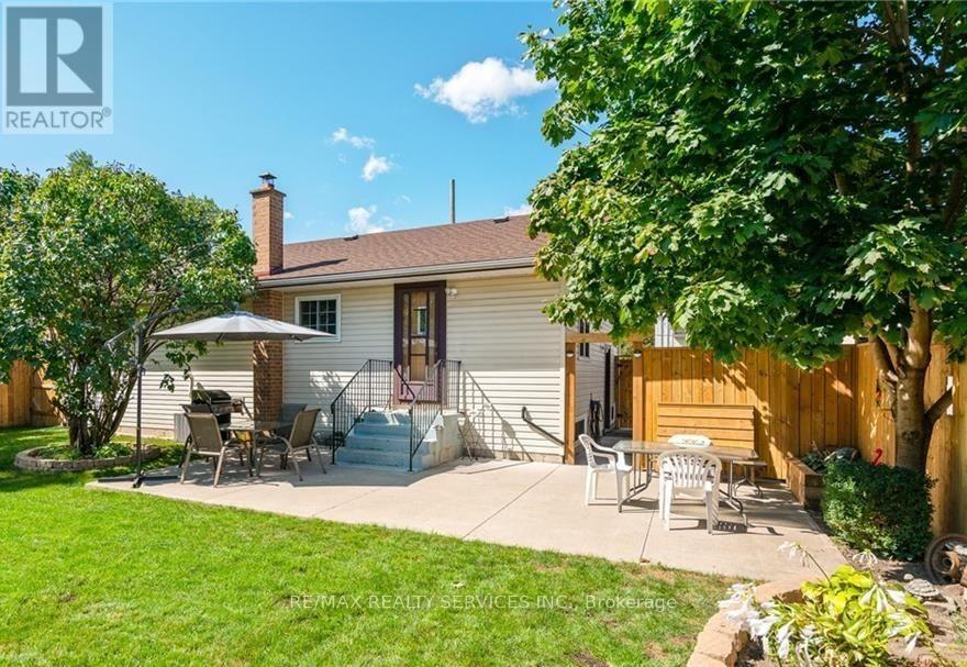 Photo 19 of 18 Greenlaw Place, St Catharines ON