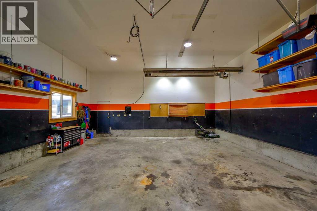 Photo 31 of 340 Canyon Drive, Pincher Creek AB