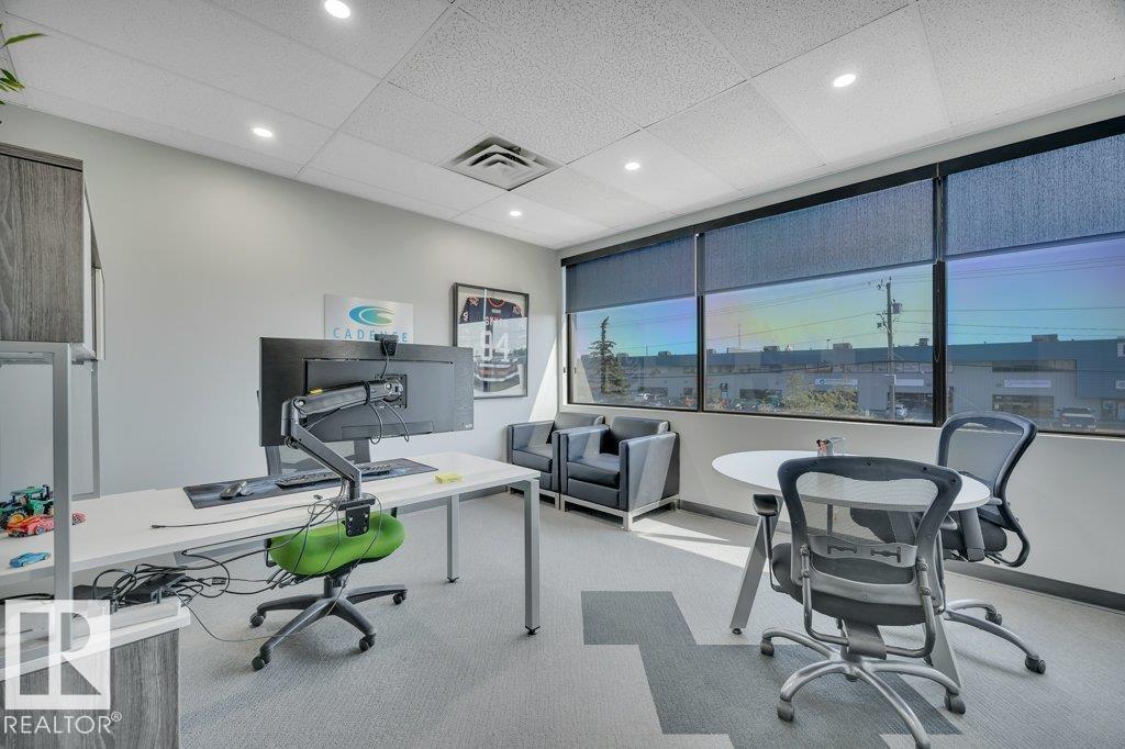 Photo 43 of 203 4103 97 St Nw, Edmonton AB