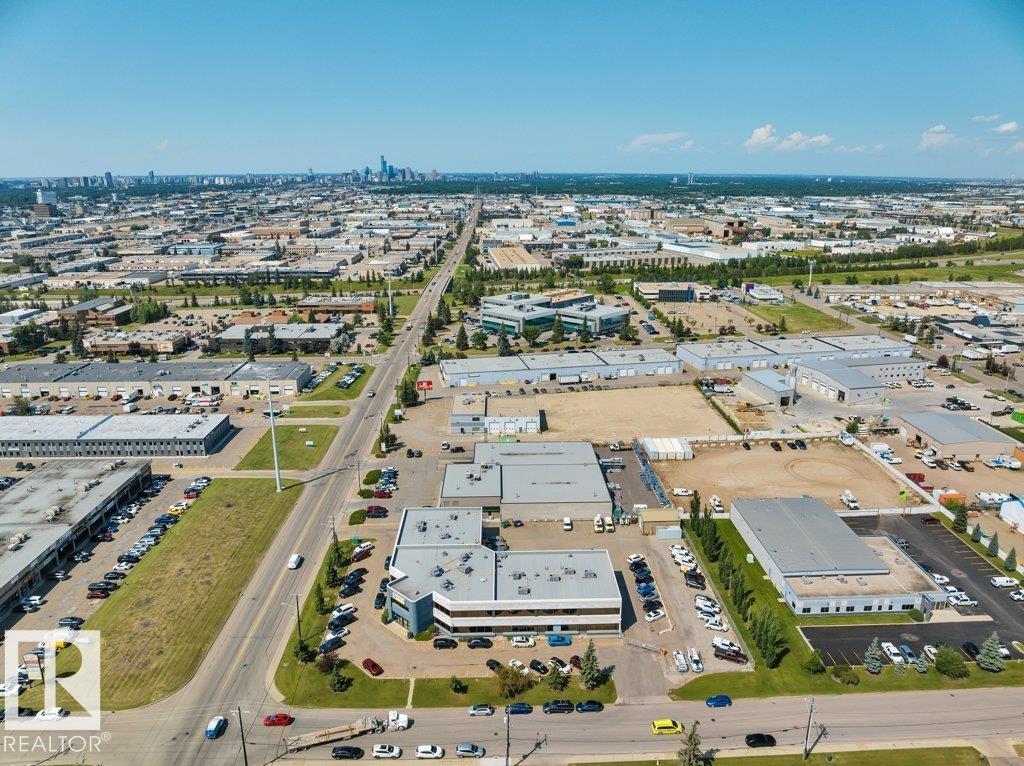 Photo 35 of 203 4103 97 St Nw, Edmonton AB