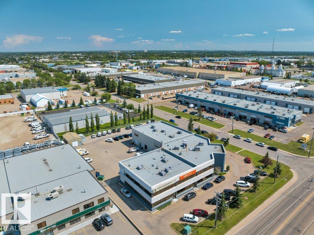 Photo 39 of 203 4103 97 St Nw, Edmonton AB