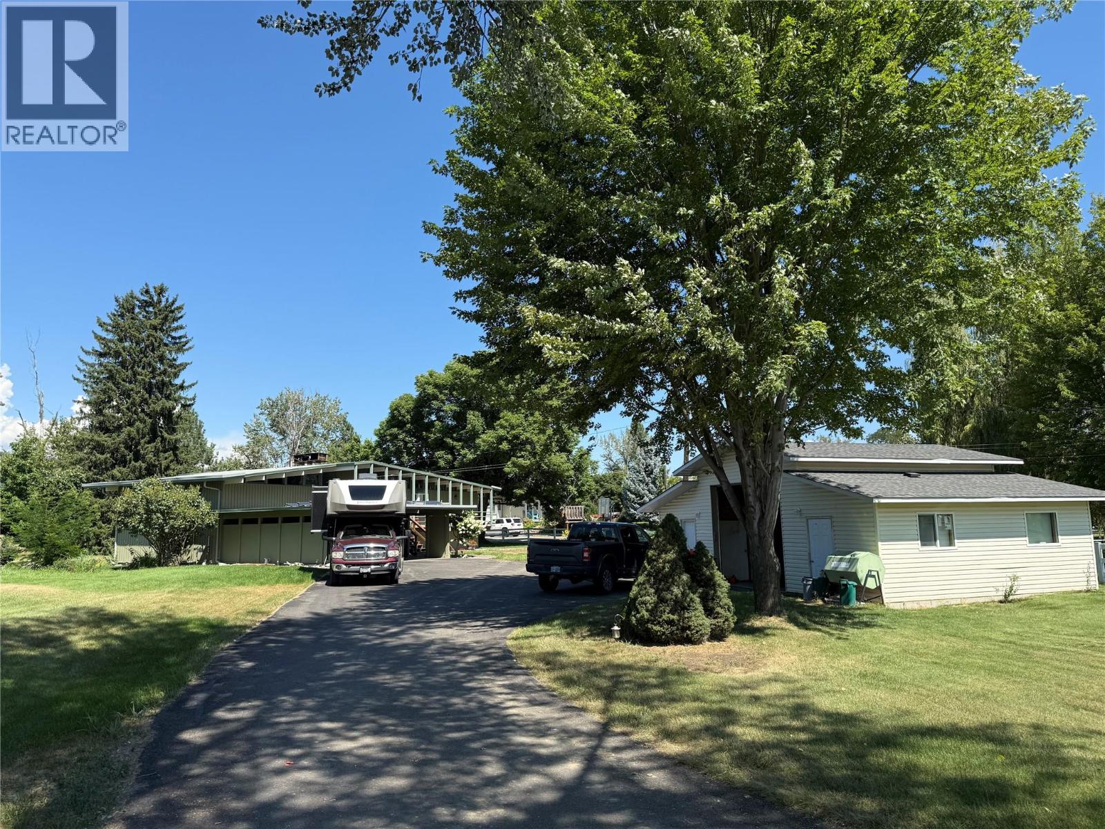 Photo 3 of 120 Arab Run Road, Kamloops BC