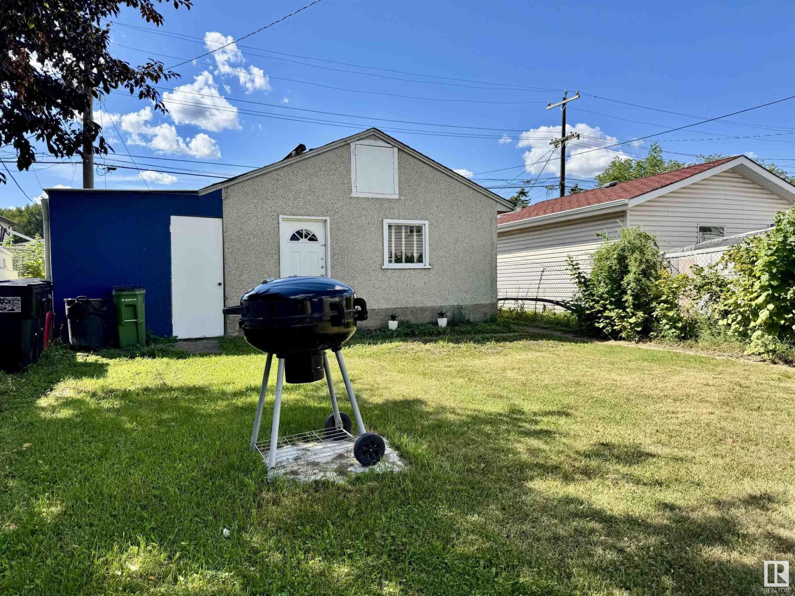Photo 25 of 11414 81 St Nw, Edmonton AB