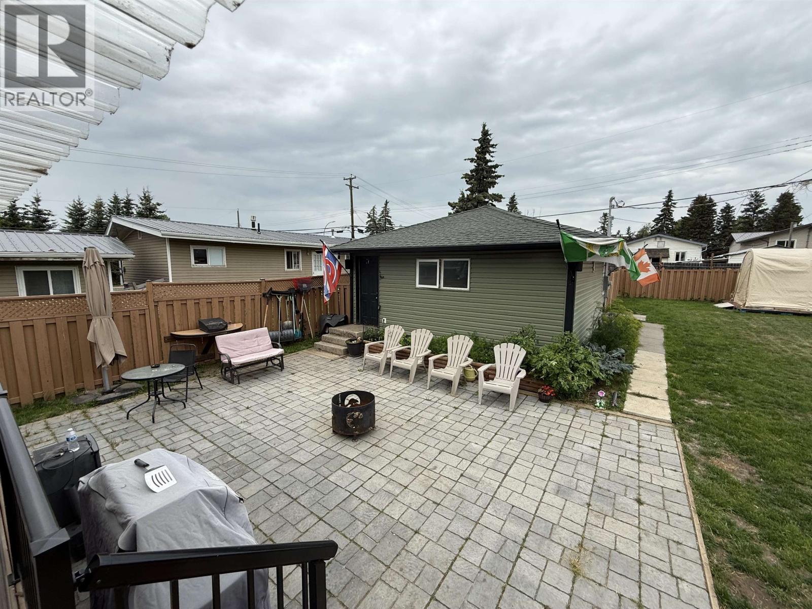 Photo 20 of 9520 96 Avenue, Fort St John BC