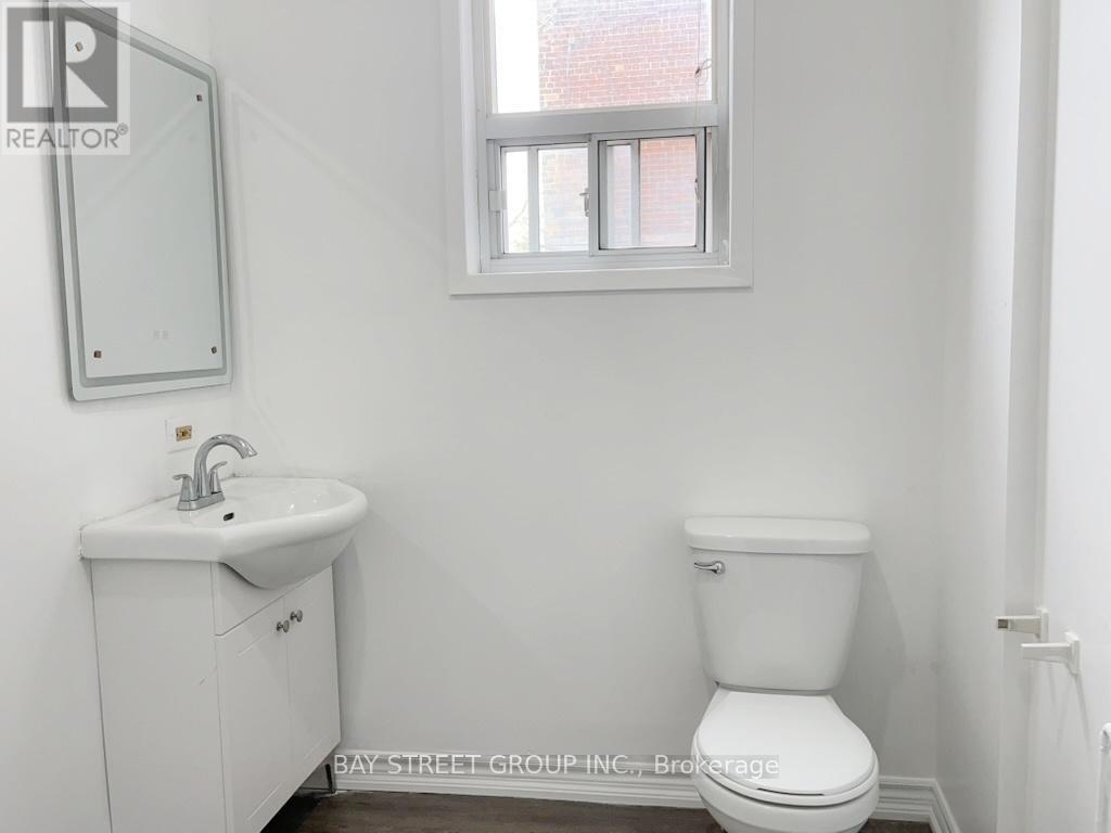 Photo 14 of 163 Delaware Avenue, Toronto ON