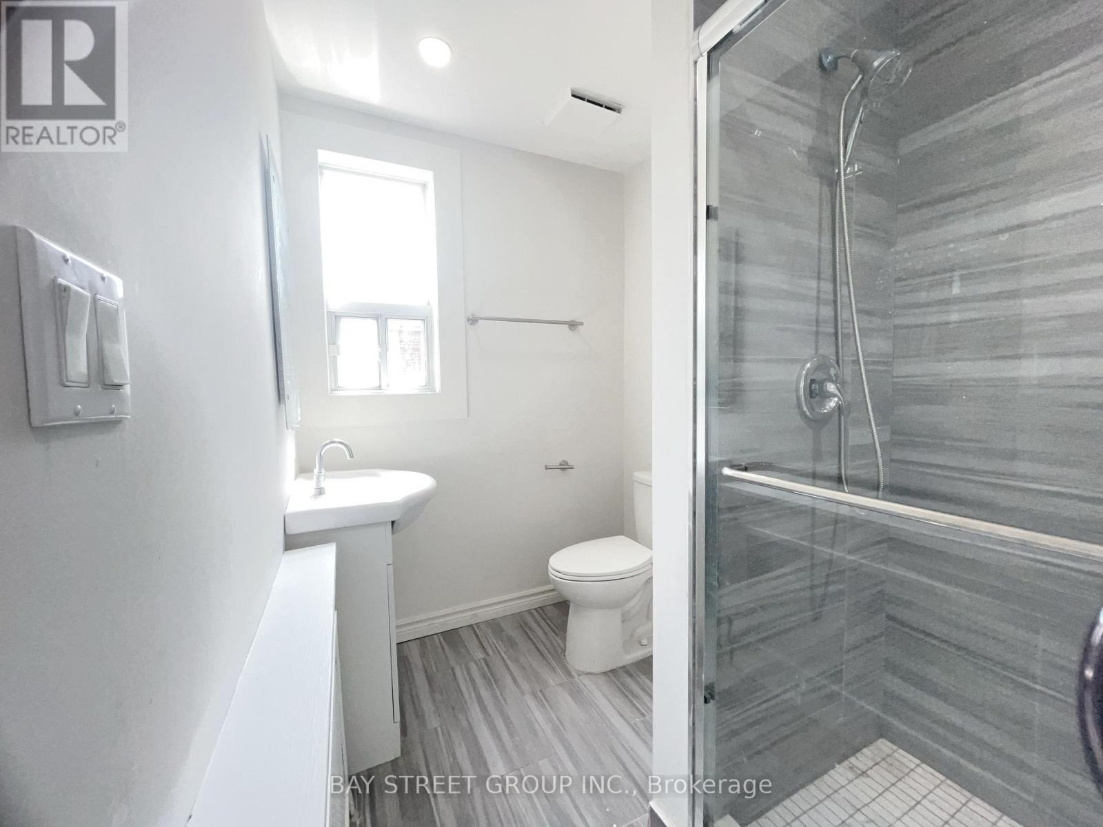 Photo 6 of 163 Delaware Avenue, Toronto ON