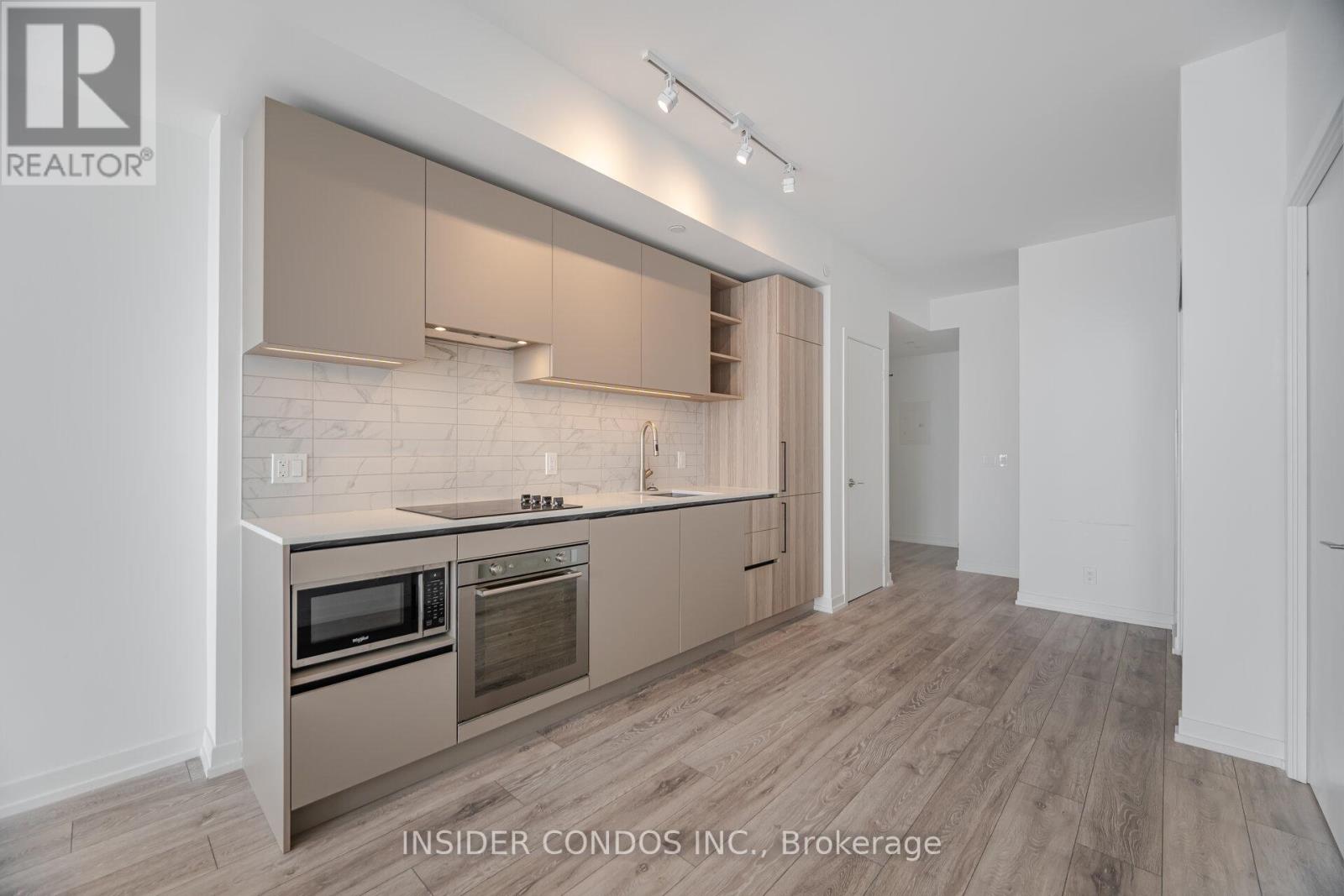 Photo 18 of 4911 55 Mercer Street, Toronto ON