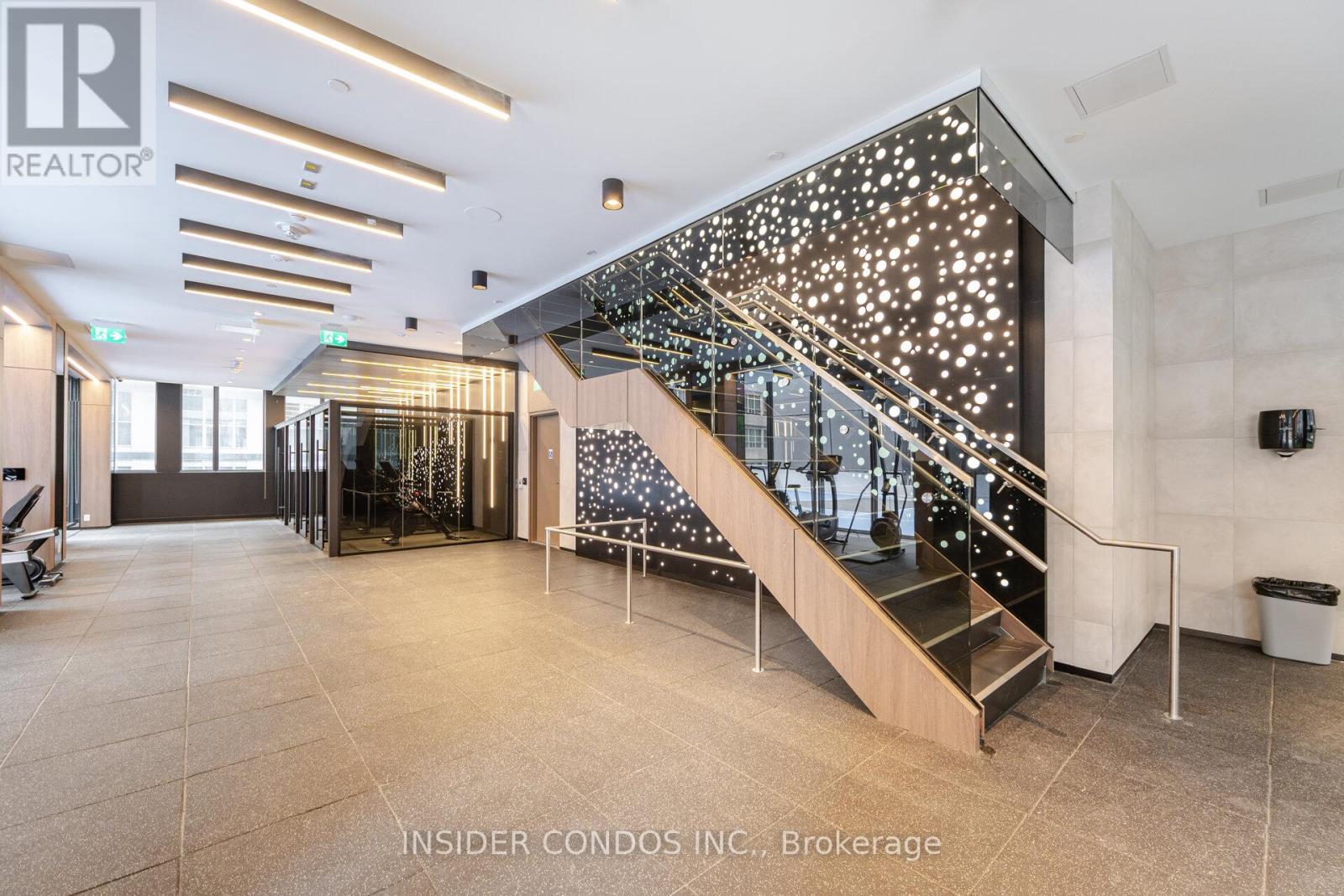 Photo 24 of 4911 55 Mercer Street, Toronto ON