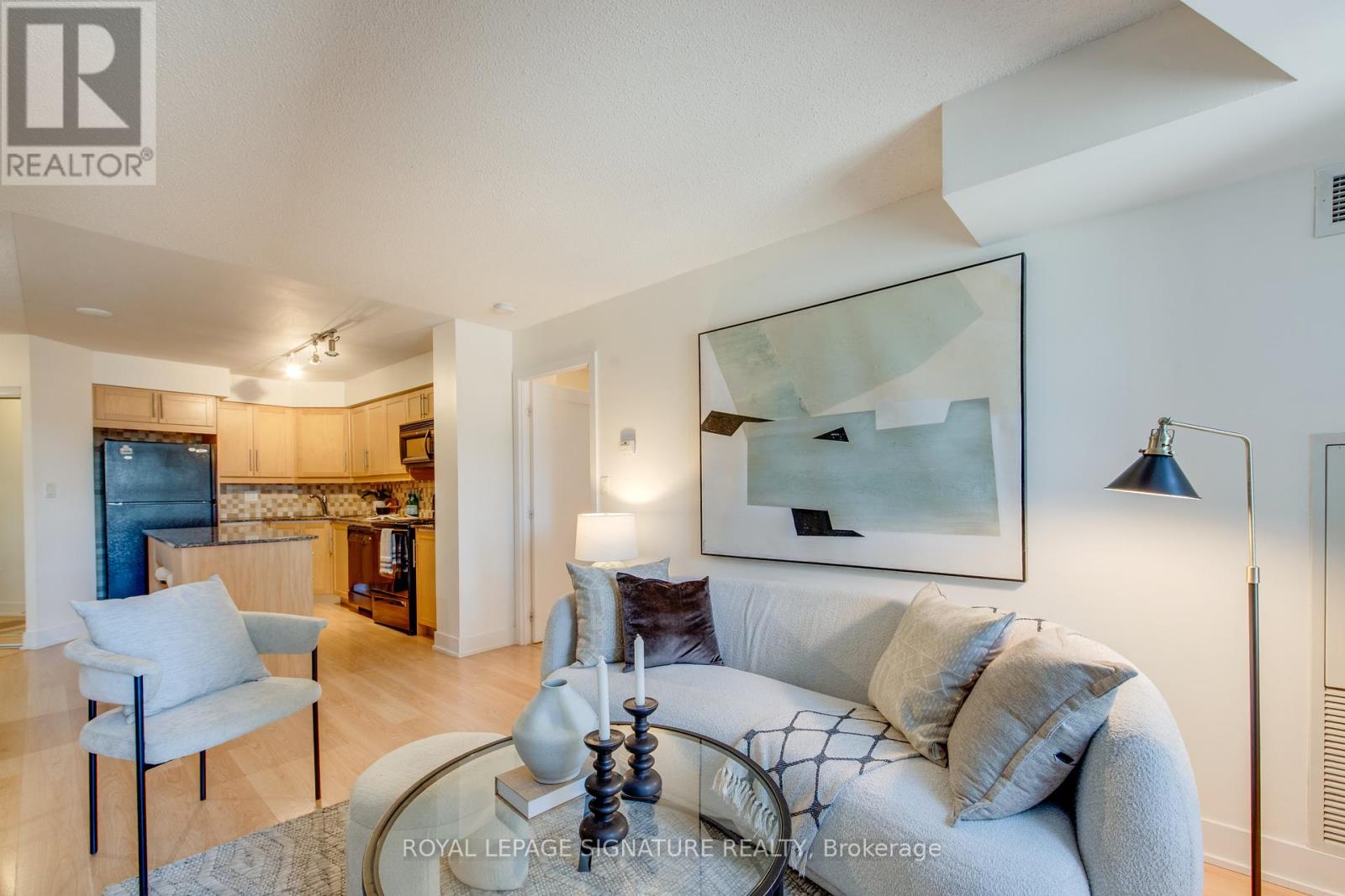 Photo 48 of 1401 20 Blue Jays Way, Toronto ON
