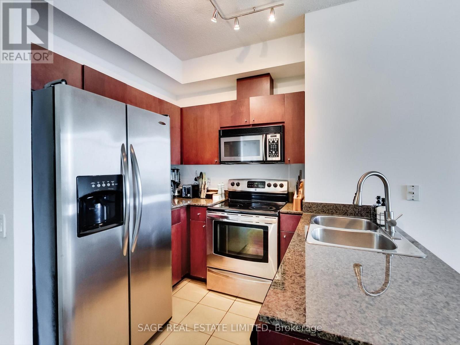 Photo 10 of 3306 361 Front Street, Toronto ON