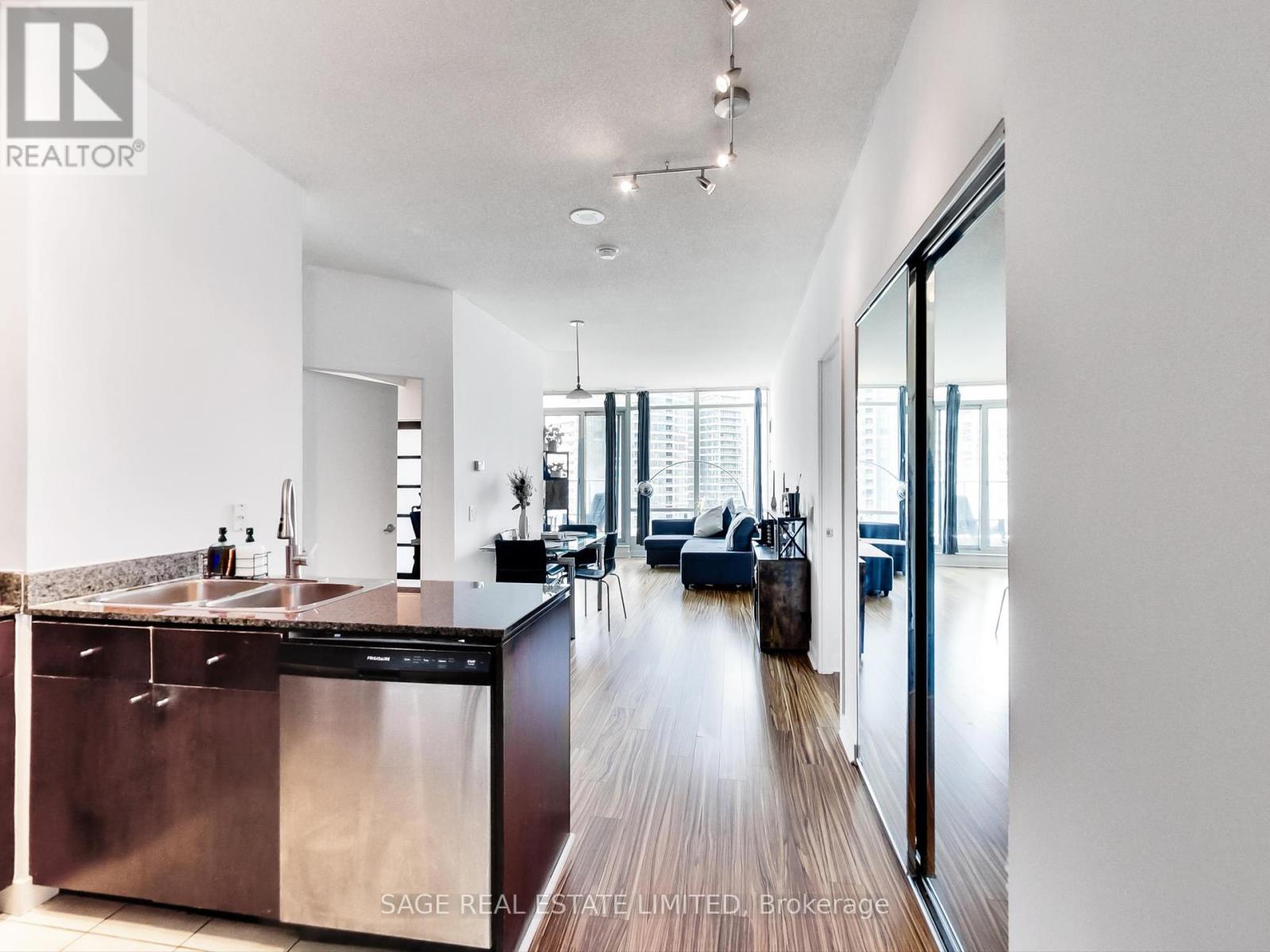Photo 4 of 3306 361 Front Street, Toronto ON