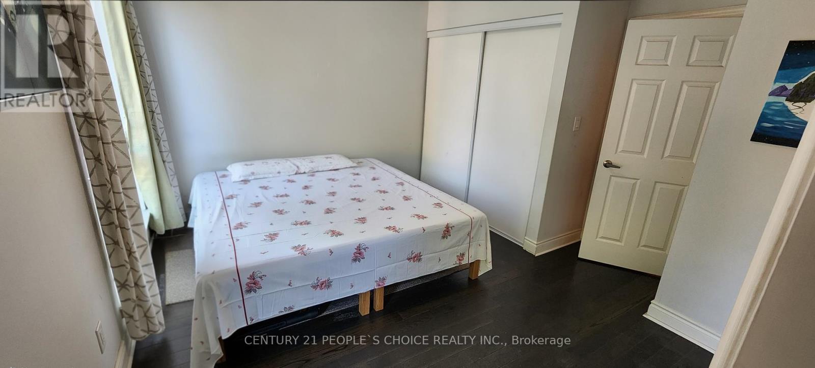 Photo 10 of 207 639 Lawrence Avenue W, Toronto ON
