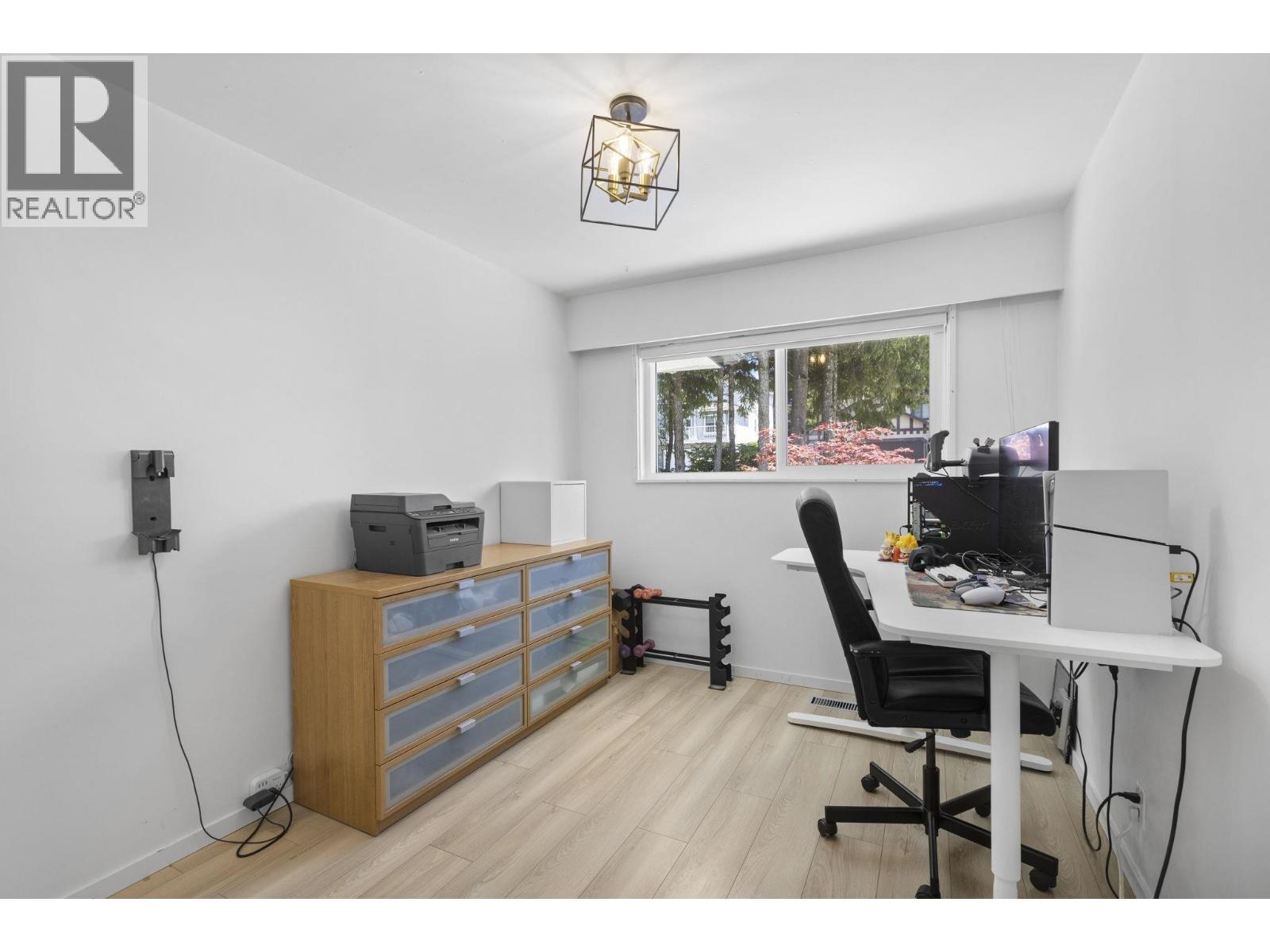 Photo 32 of 430 Mundy Street, Coquitlam BC