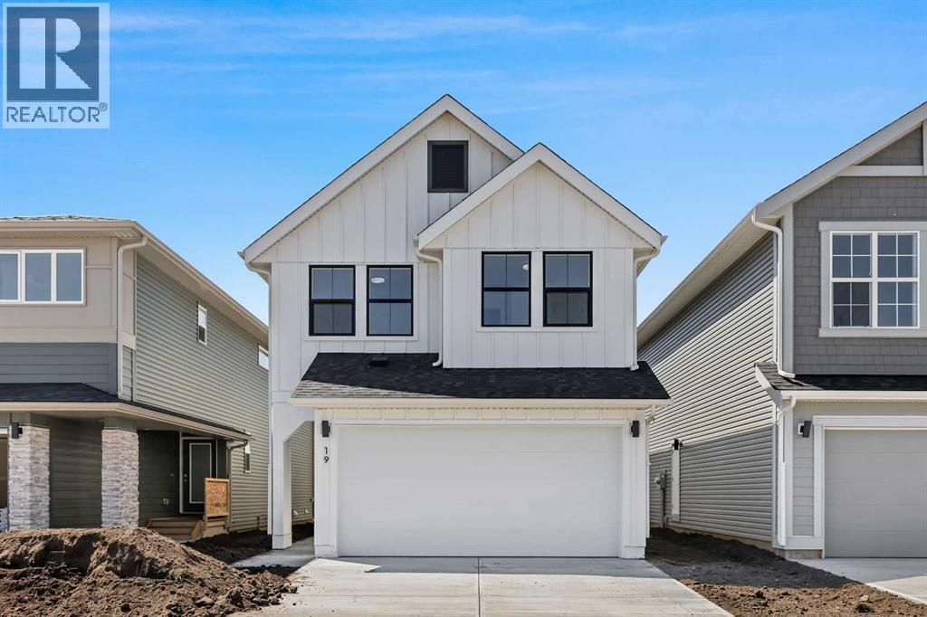 Photo 31 of 19 Copperhead Gardens Se, Calgary AB