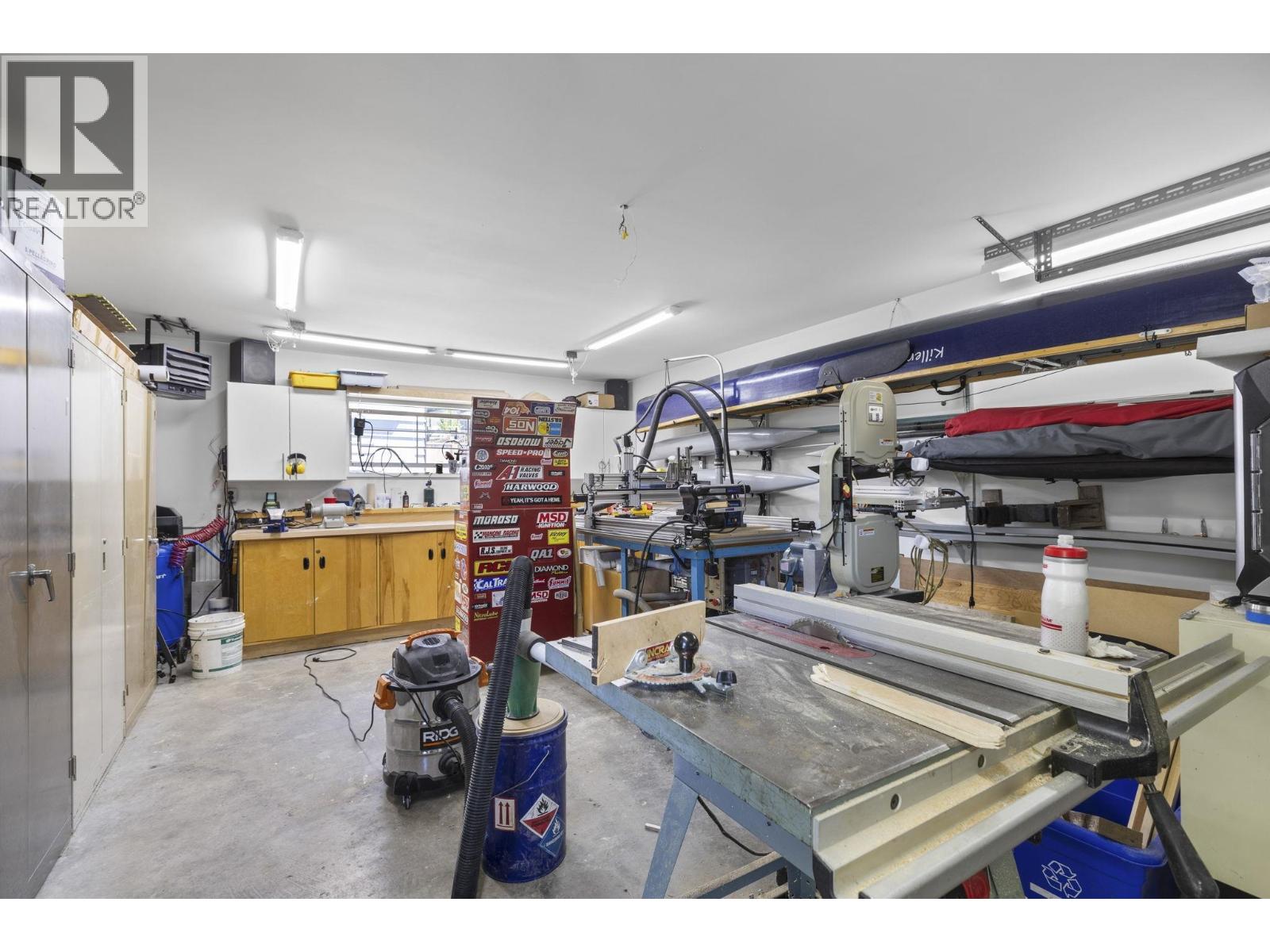 Photo 3 of 430 Mundy Street, Coquitlam BC