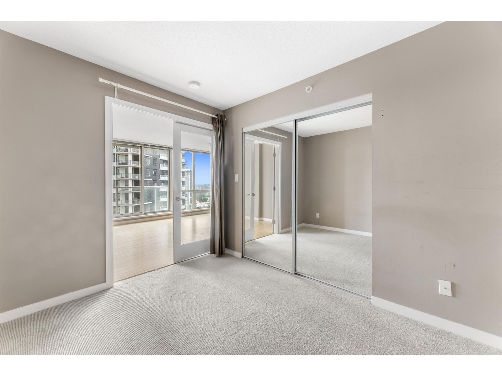 Photo 13 of 2506 9981 Whalley Boulevard, Surrey BC
