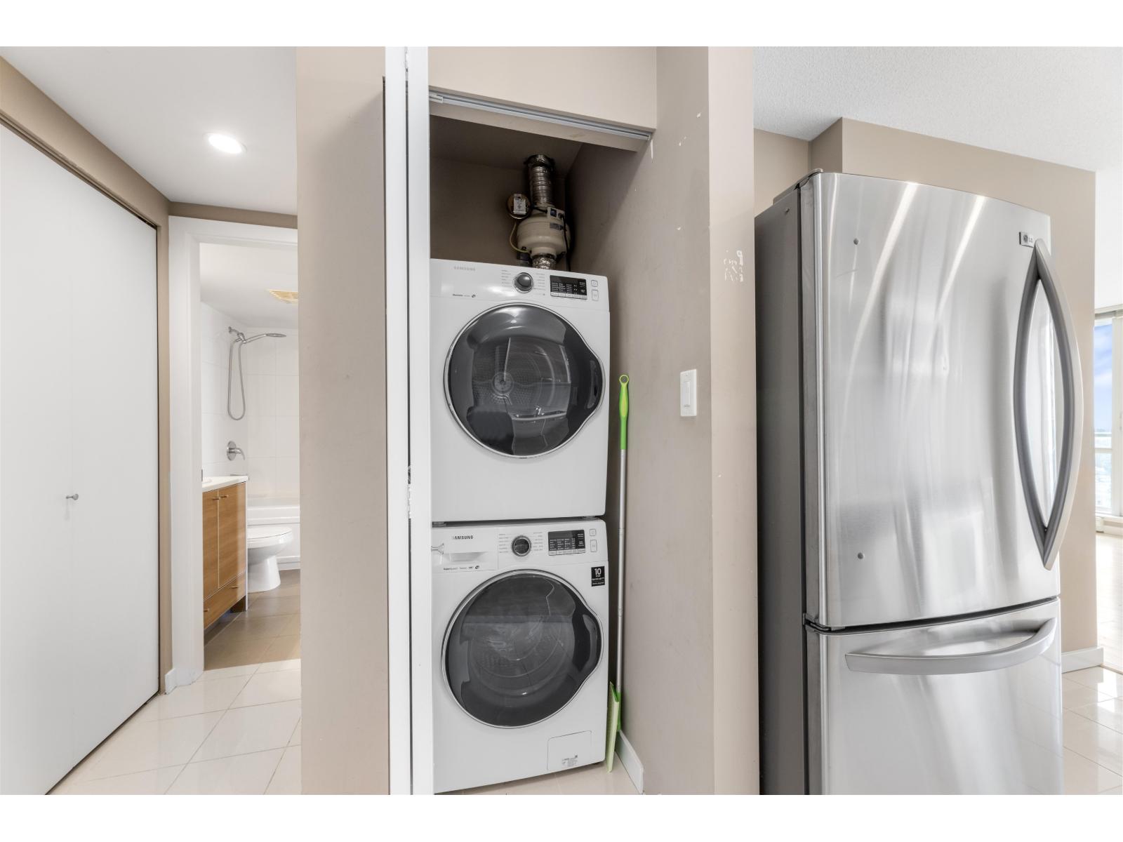 Photo 16 of 2506 9981 Whalley Boulevard, Surrey BC