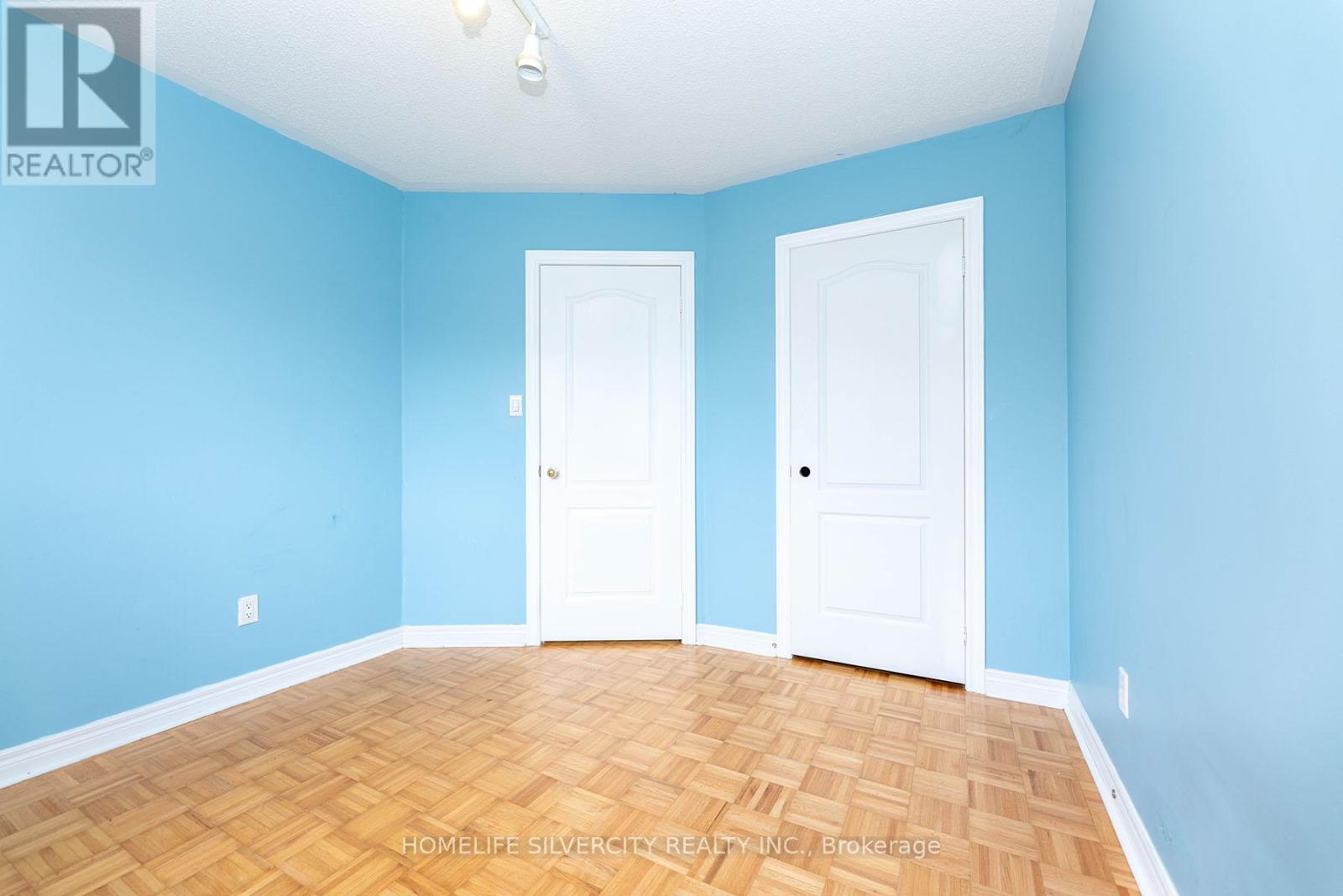 Photo 30 of 182 Tierra Avenue, Vaughan ON