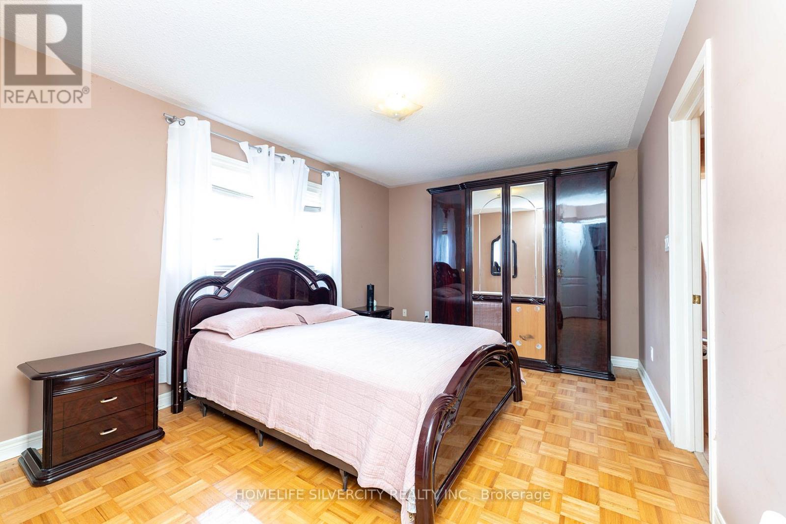 Photo 31 of 182 Tierra Avenue, Vaughan ON