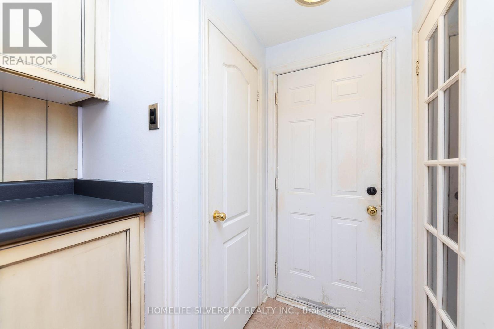Photo 37 of 182 Tierra Avenue, Vaughan ON