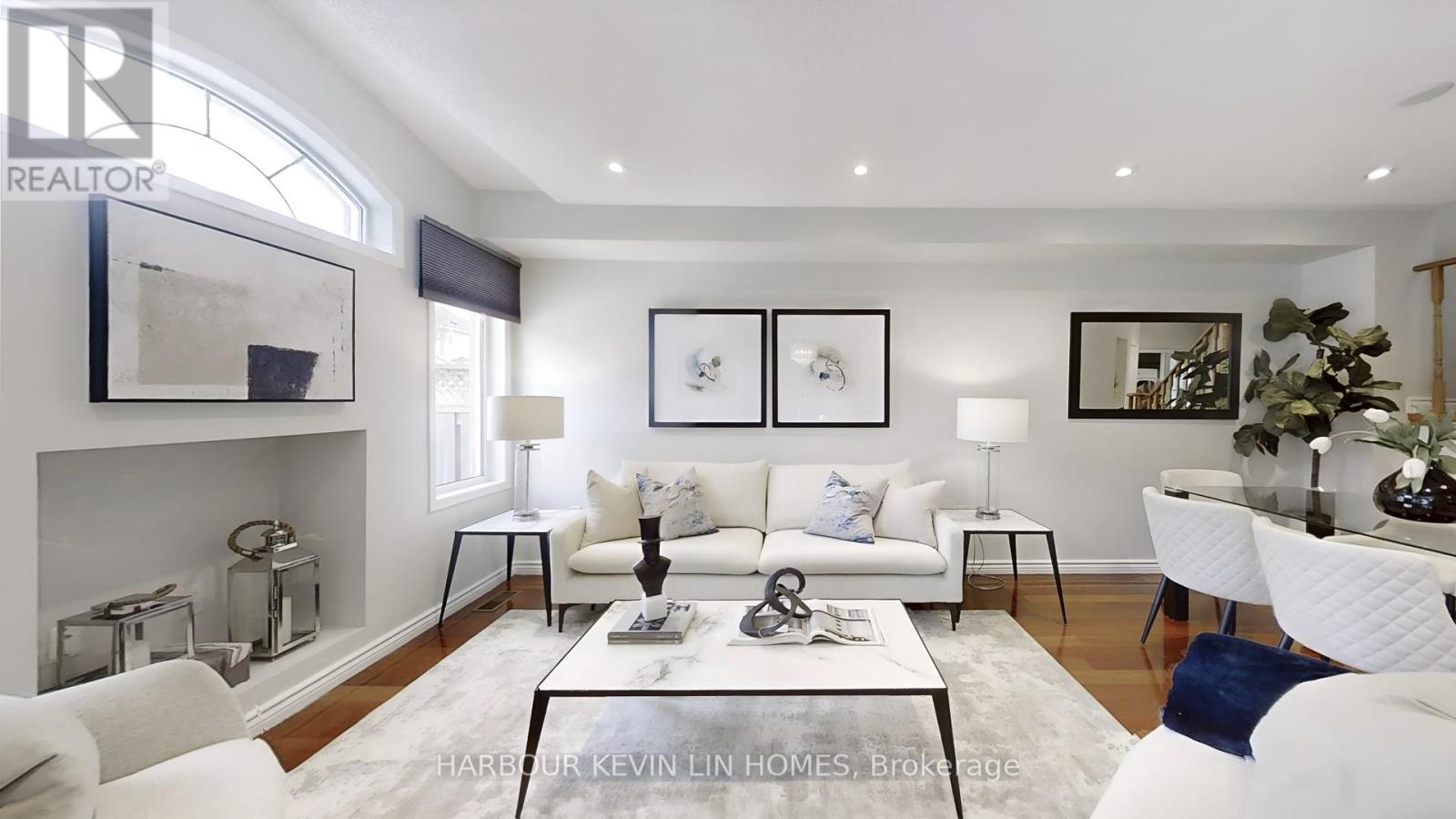 Photo 33 of 8 Hacienda Drive, Richmond Hill ON