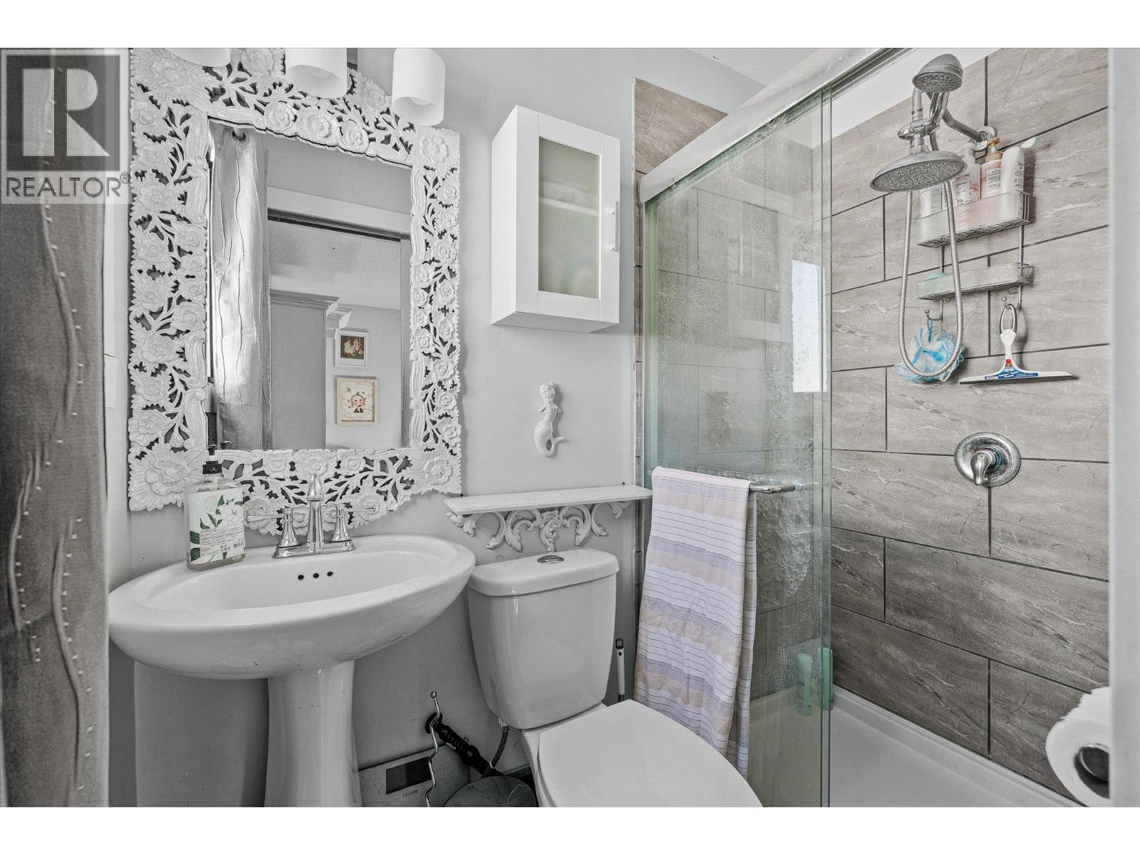  970 Tamarack Drive, Kelowna