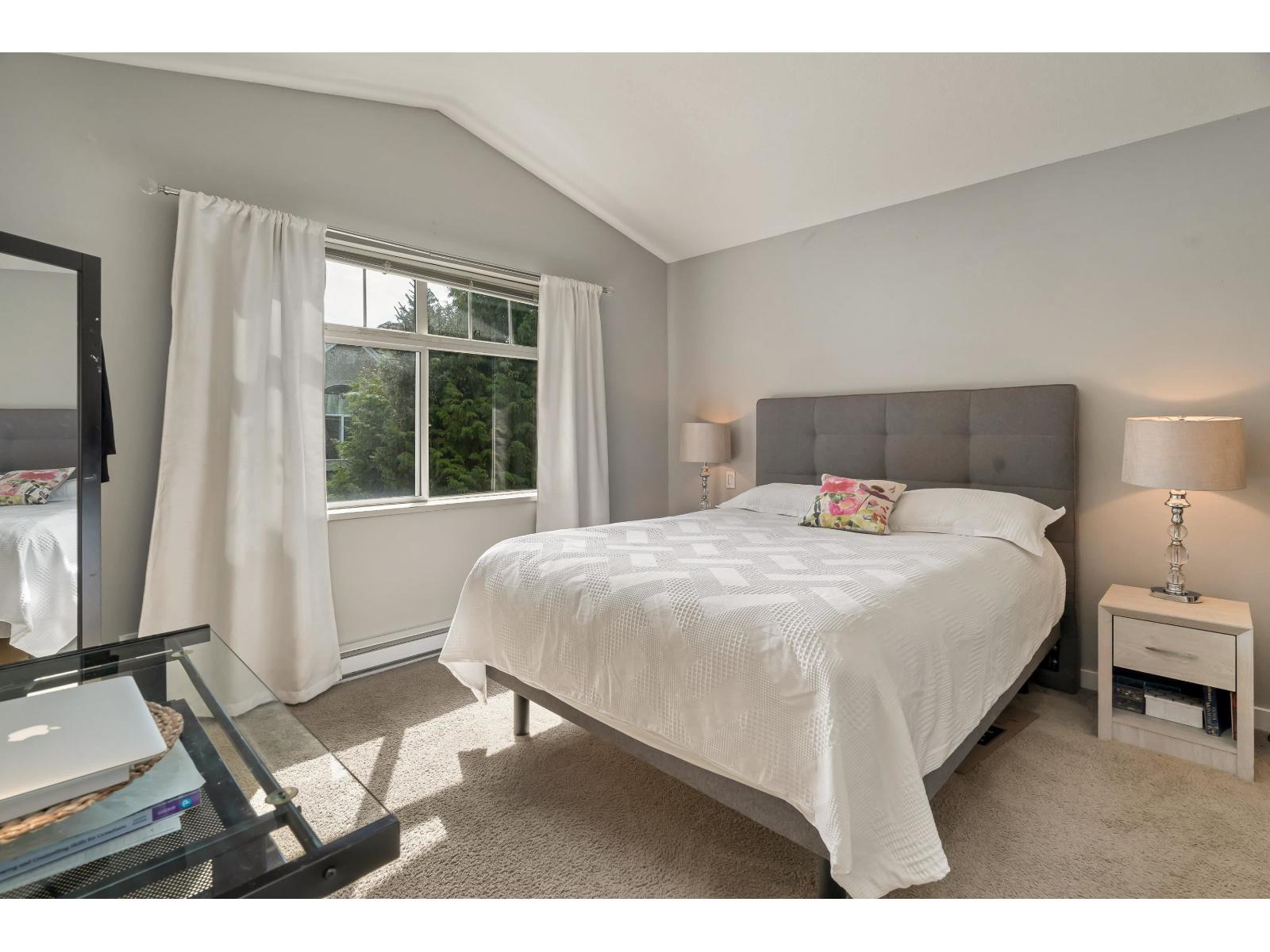 Photo 19 of 18 15233 34th Avenue, Surrey BC
