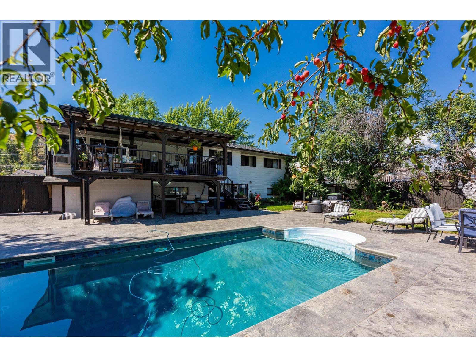  970 Tamarack Drive, Kelowna