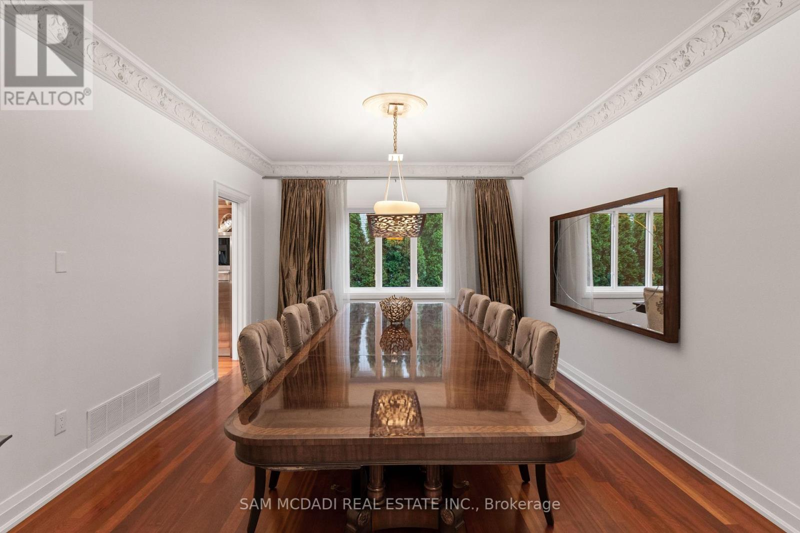 Photo 14 of 5270 Tiffany Court, Mississauga ON