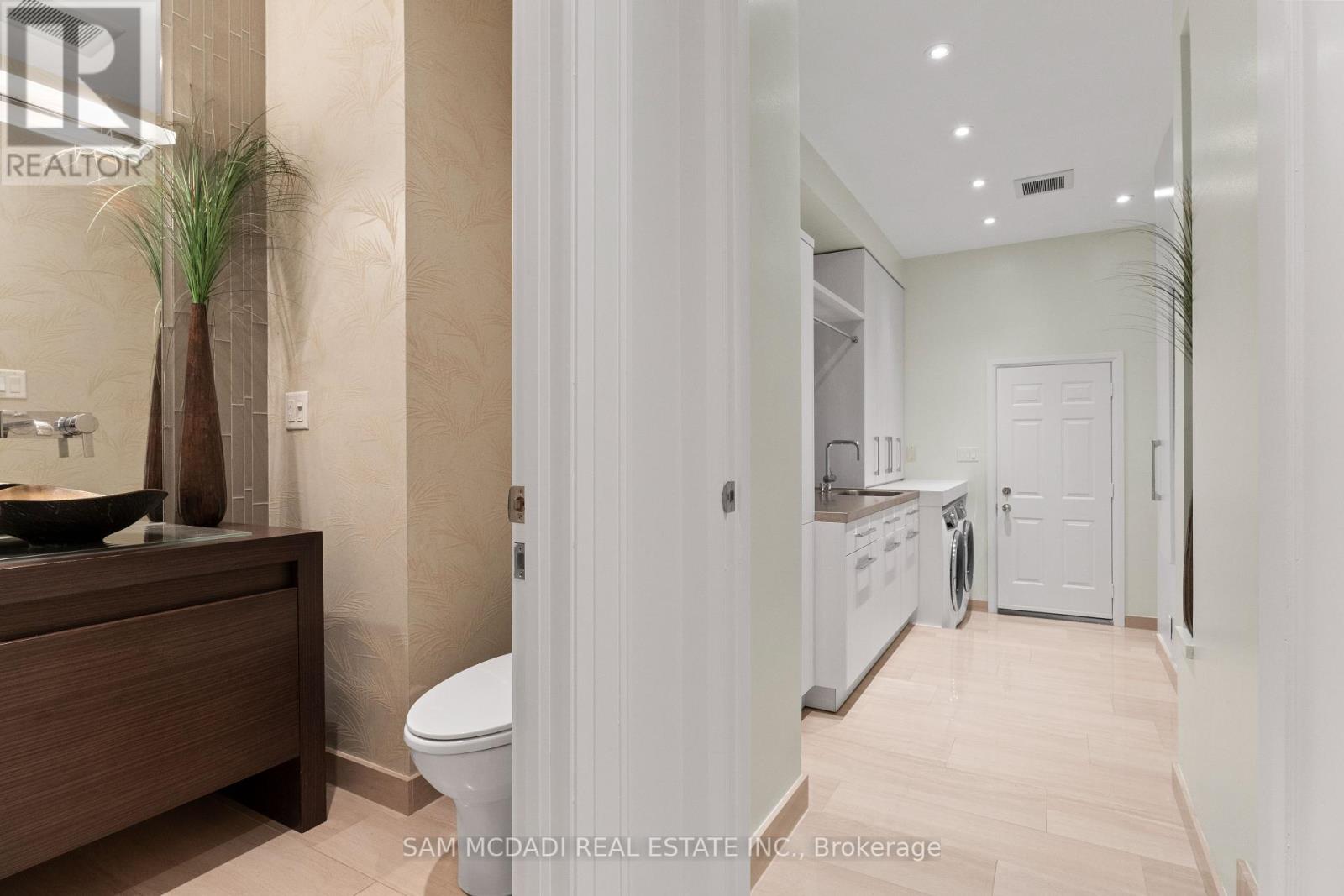 Photo 16 of 5270 Tiffany Court, Mississauga ON