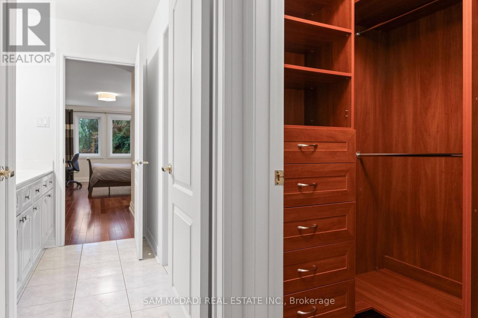 Photo 30 of 5270 Tiffany Court, Mississauga ON