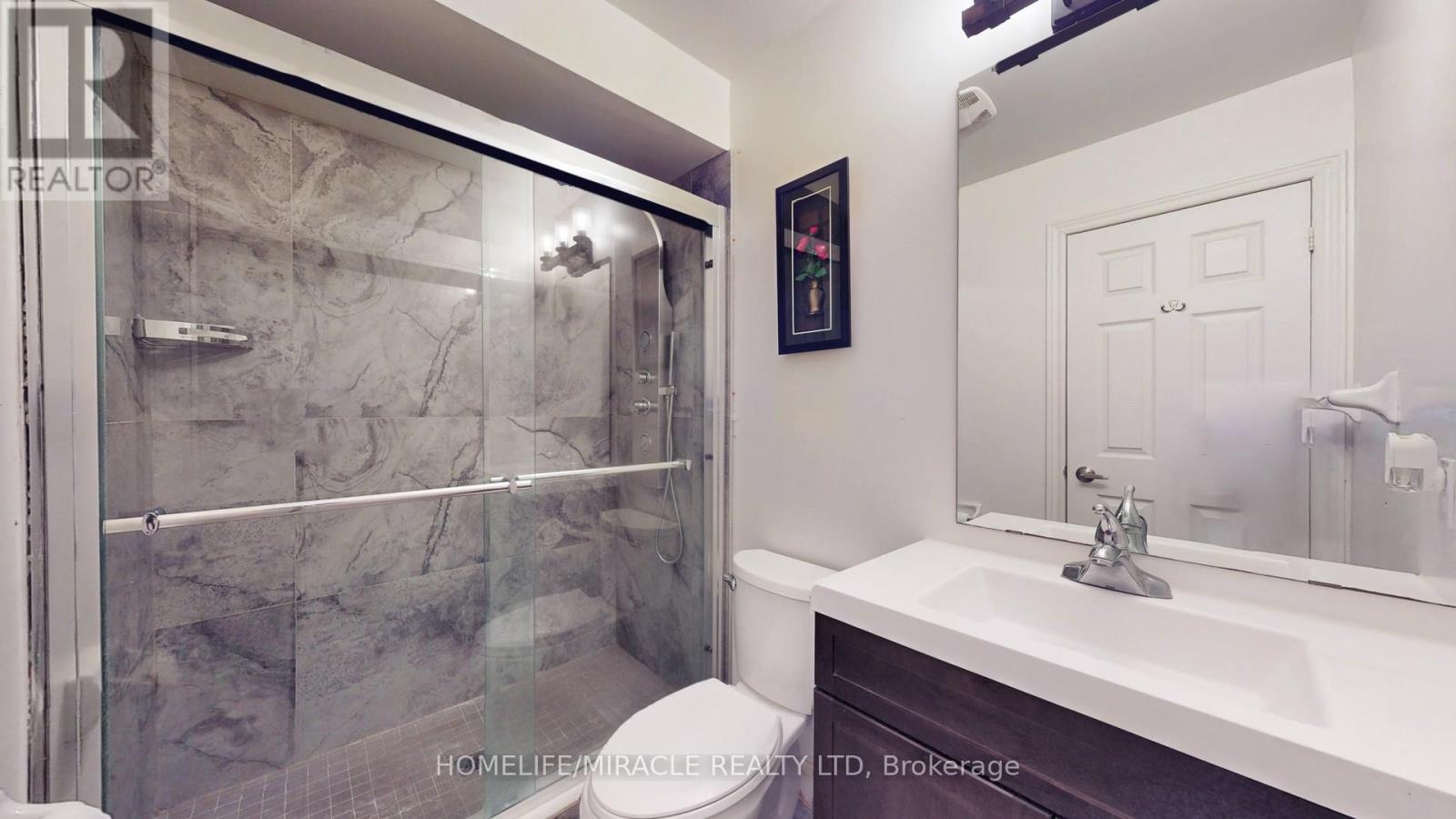 Photo 50 of 126 Mowat Crescent, Halton Hills ON