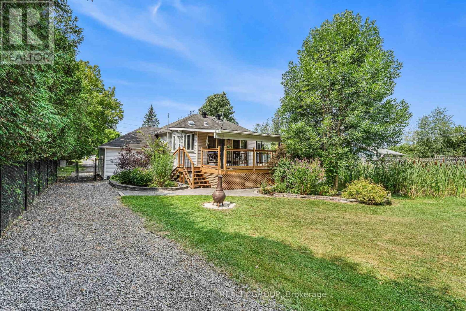 Photo 33 of 565 Landry Street, Clarencerockland ON